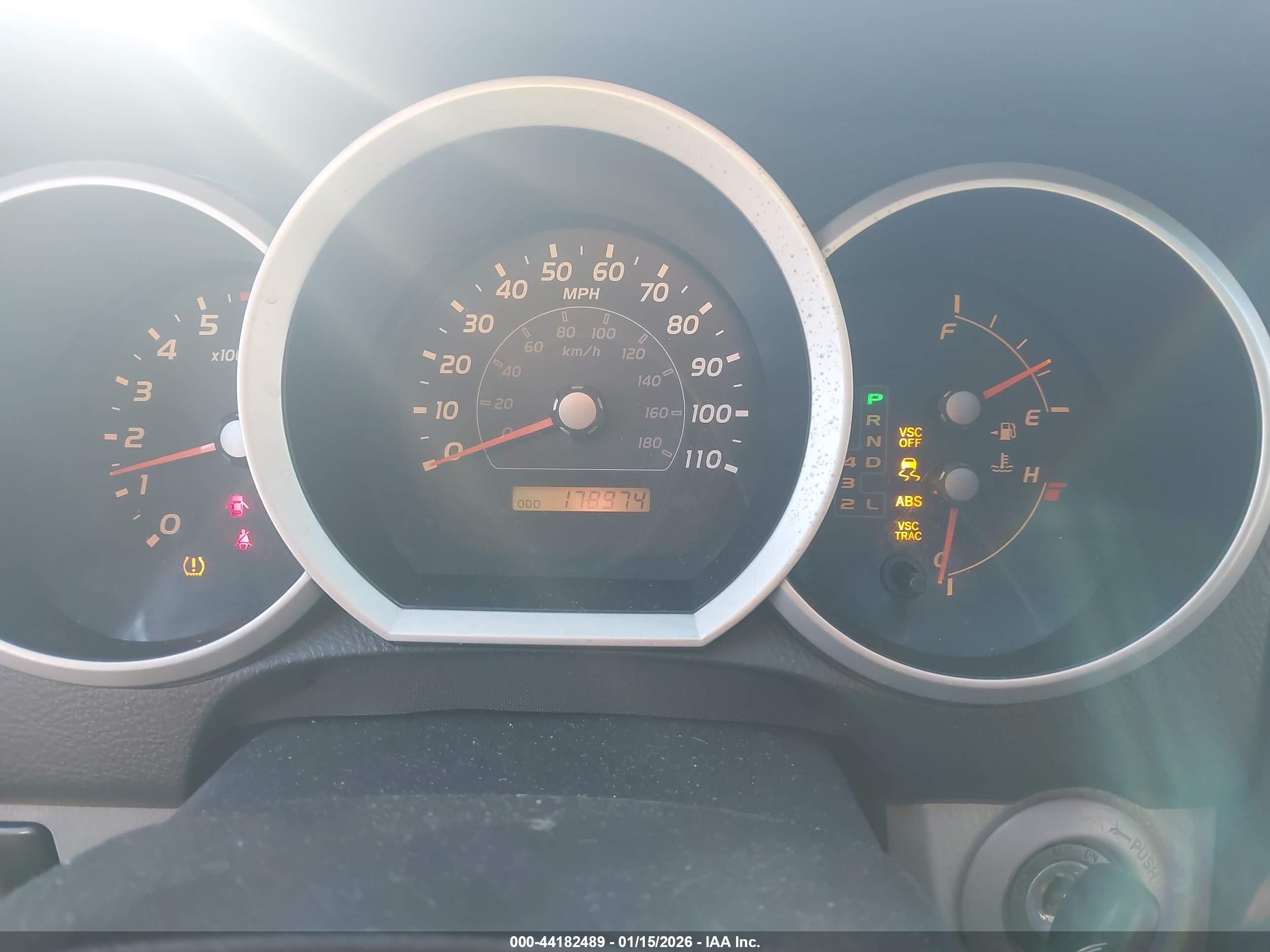 TOYOTA 4RUNNER image 7