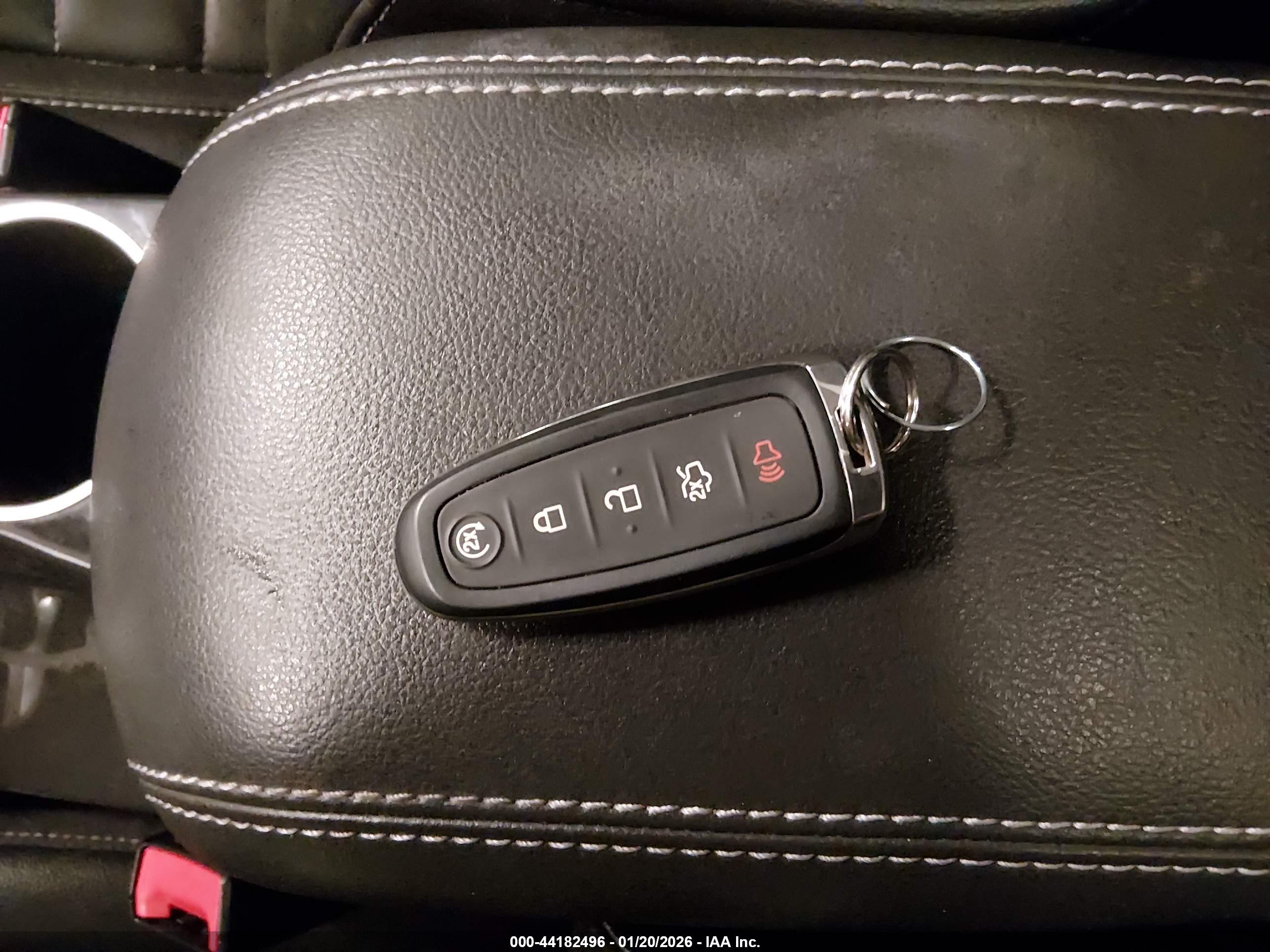 FORD ESCAPE image 11