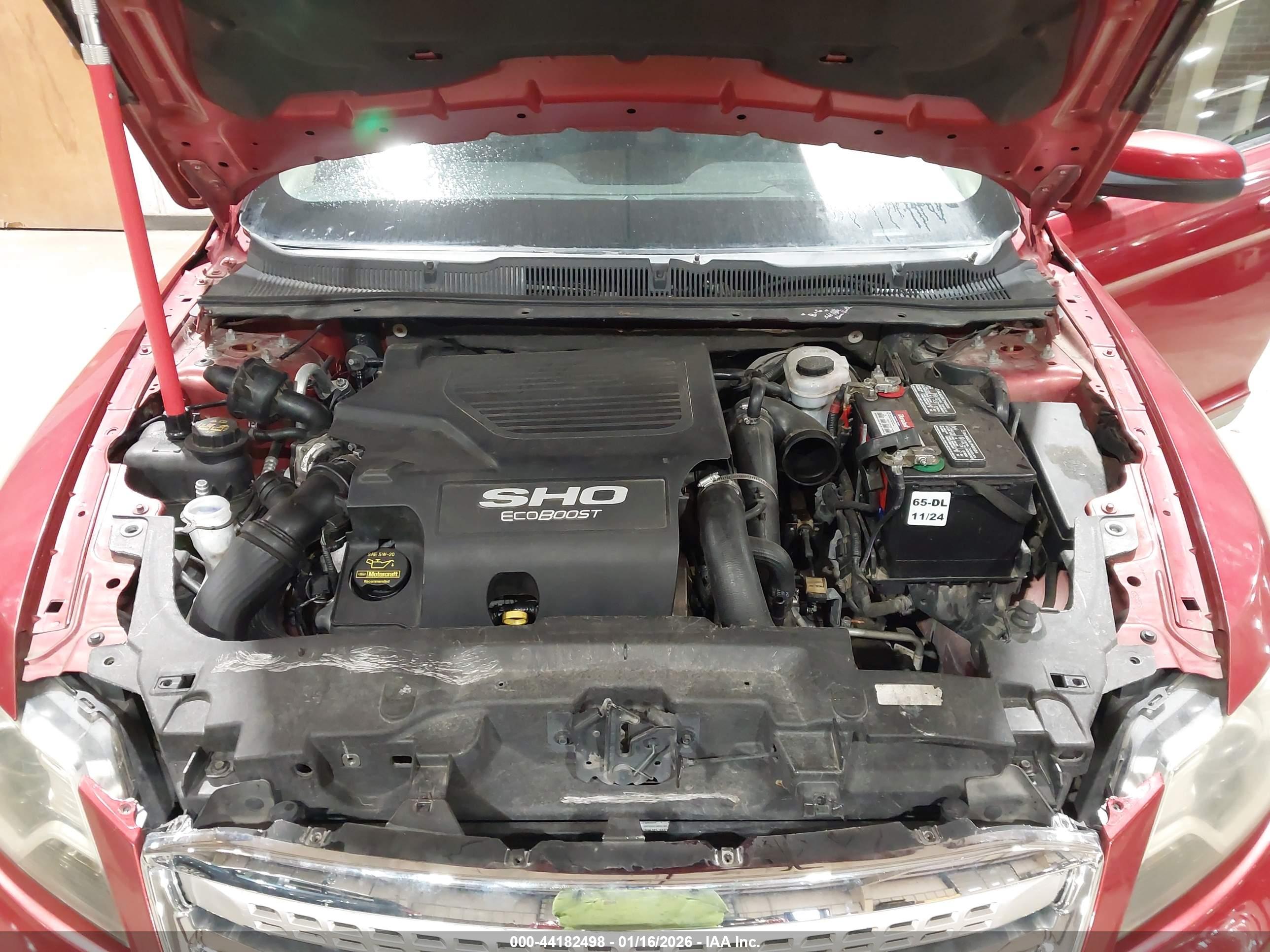 FORD TAURUS image 10