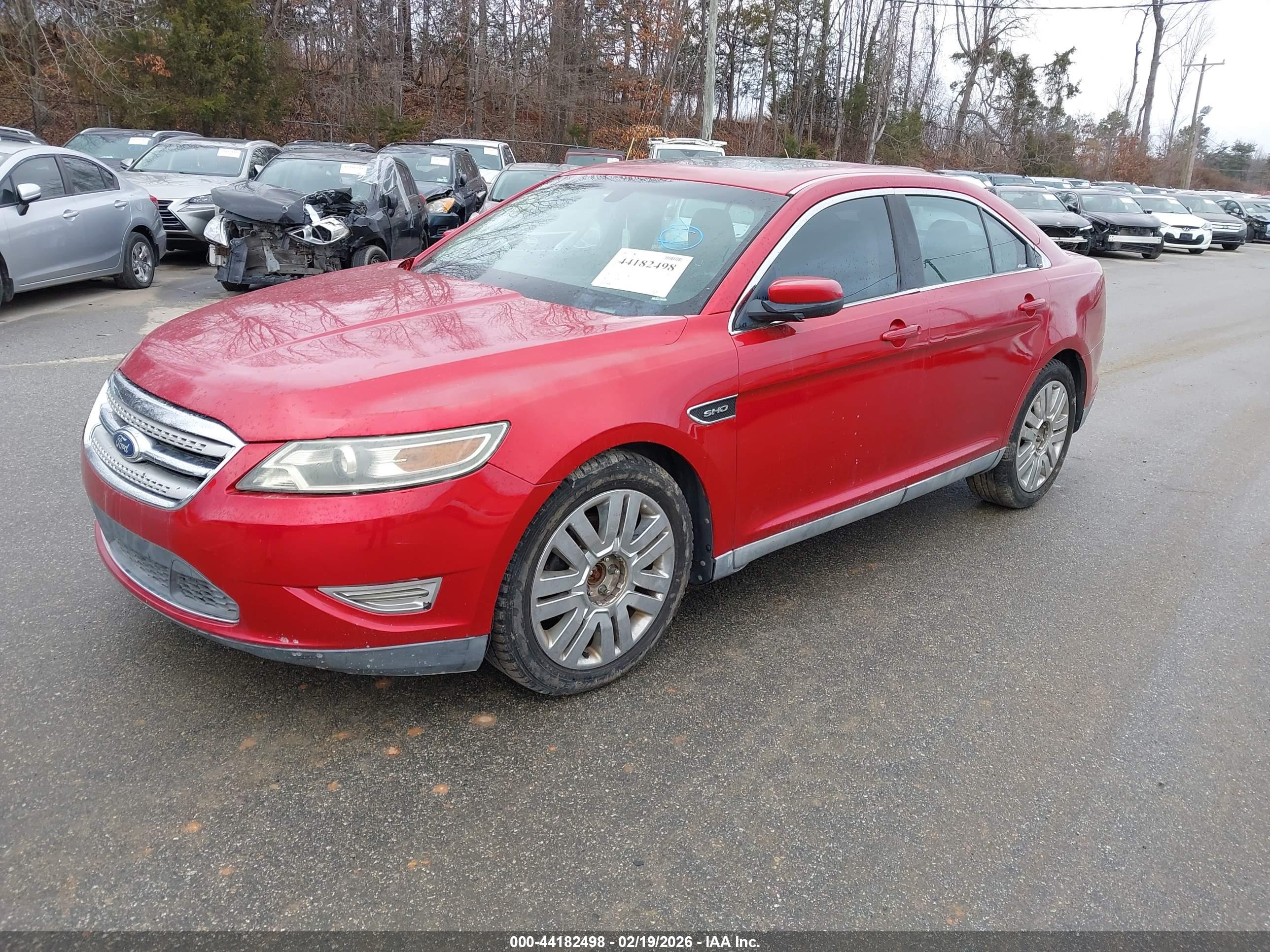 FORD TAURUS image 2