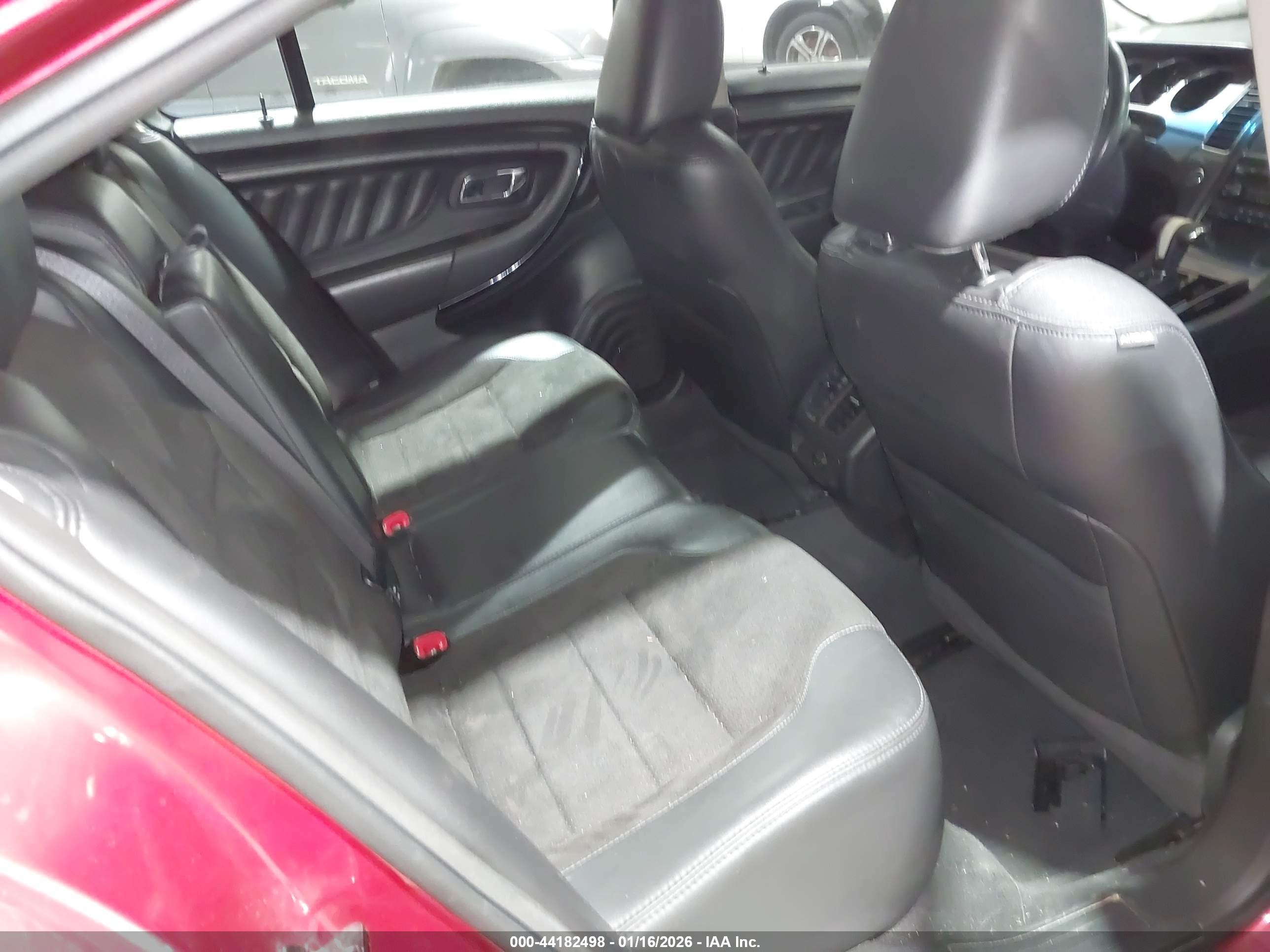 FORD TAURUS image 8