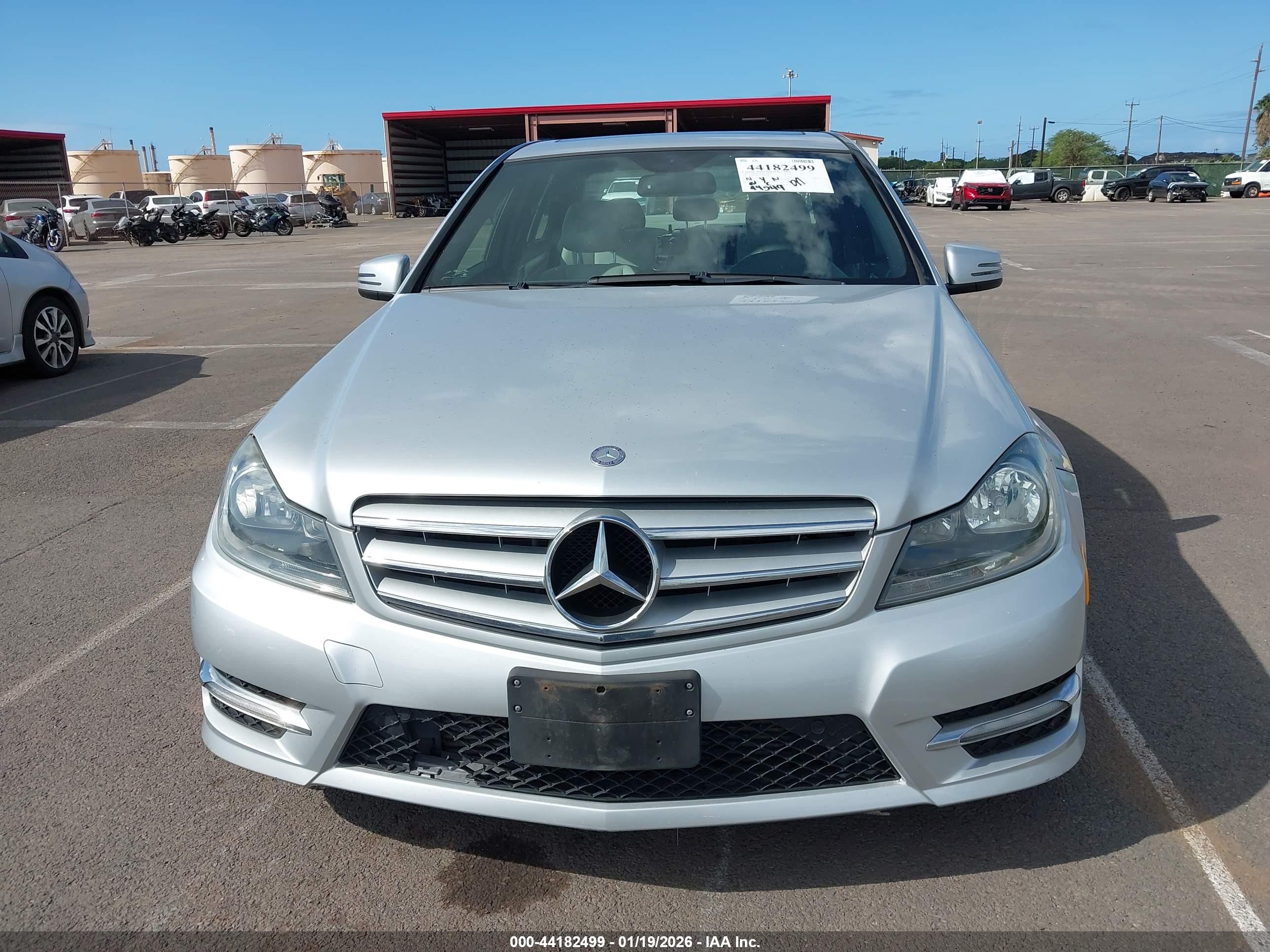 MERCEDES-BENZ C image 6
