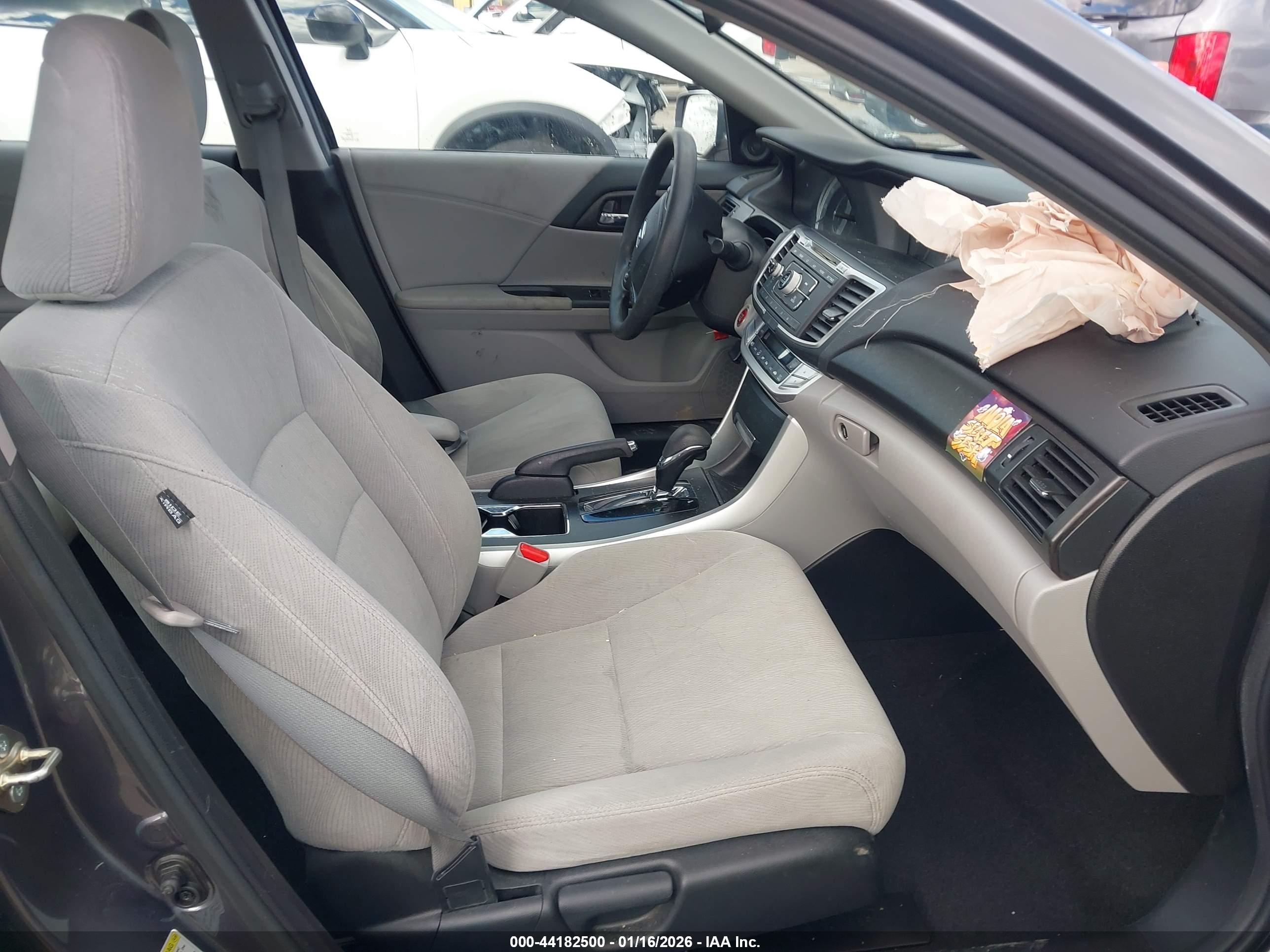 HONDA ACCORD image 5