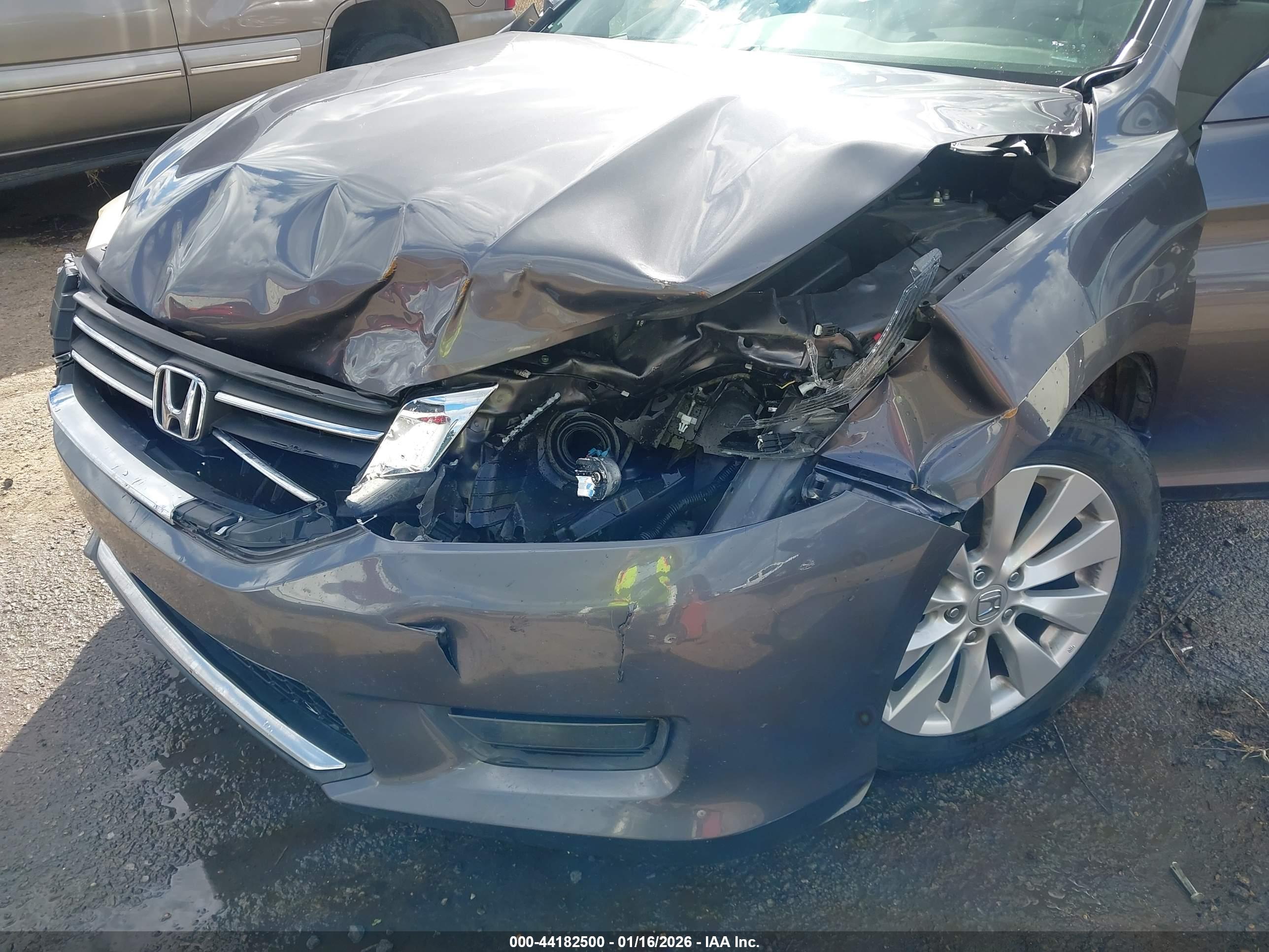 HONDA ACCORD image 6