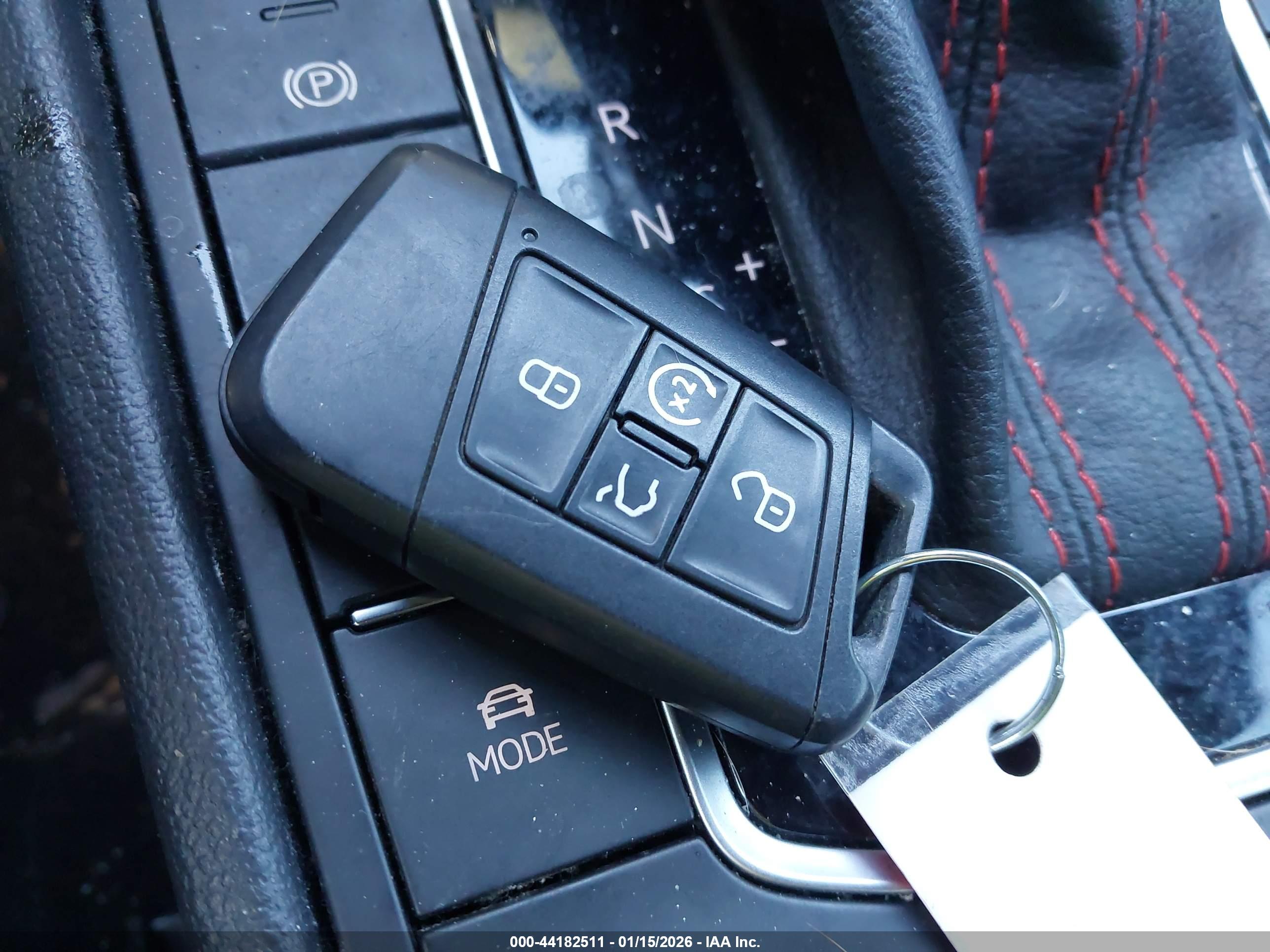VOLKSWAGEN JETTA image 11