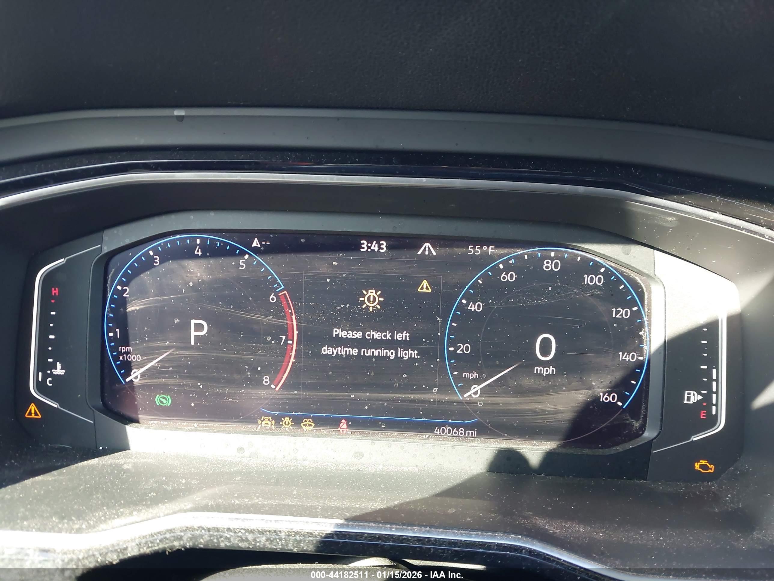 VOLKSWAGEN JETTA image 7
