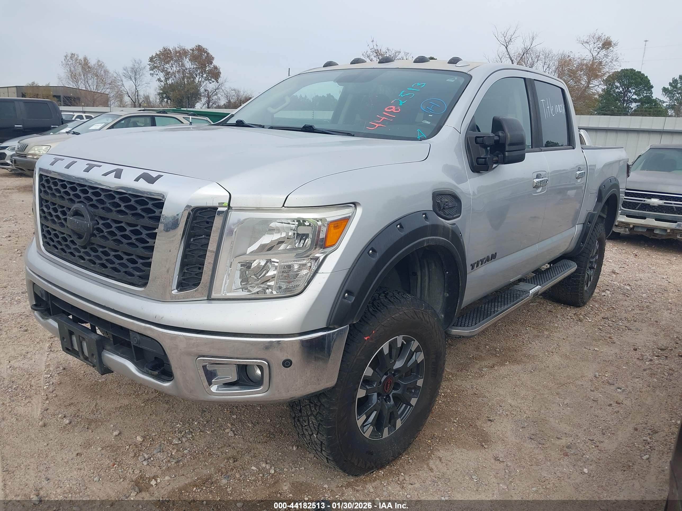 NISSAN TITAN image 2