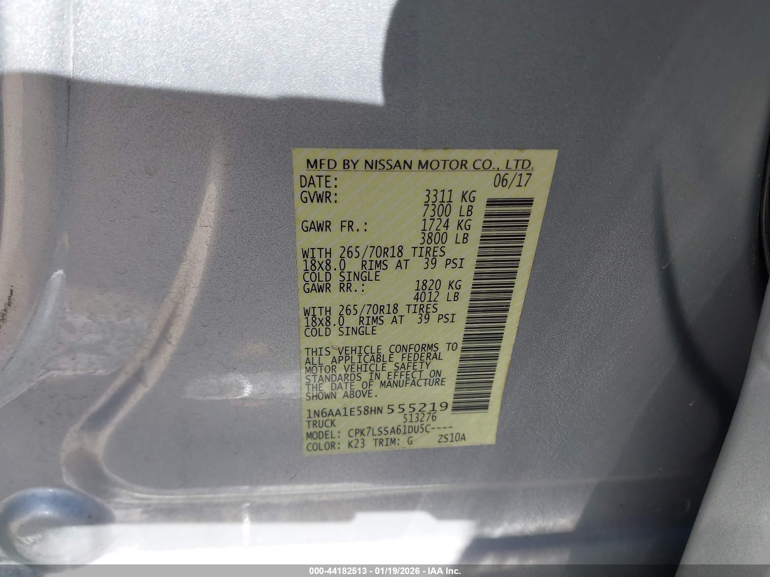 NISSAN TITAN image 9