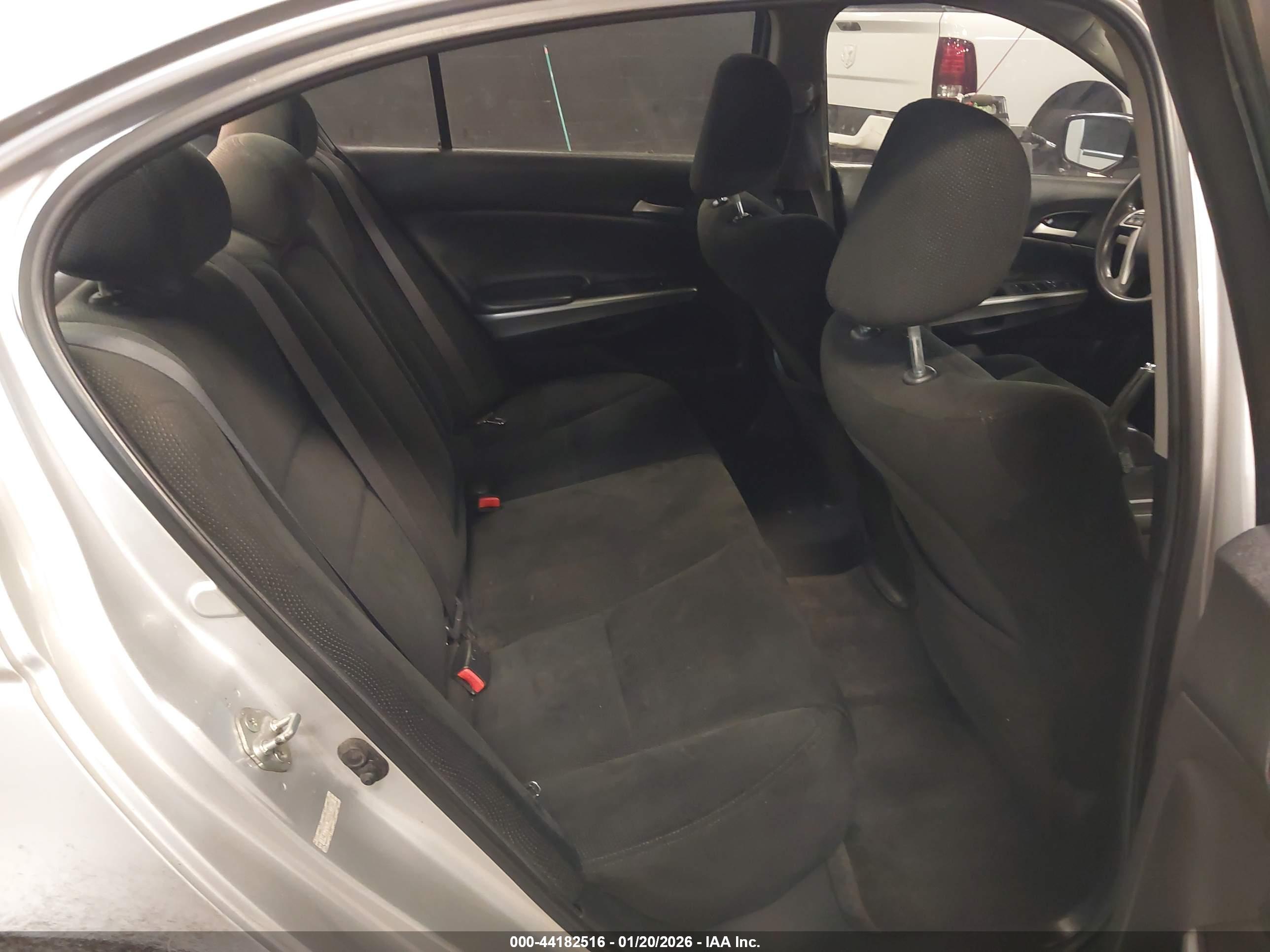 HONDA ACCORD image 8