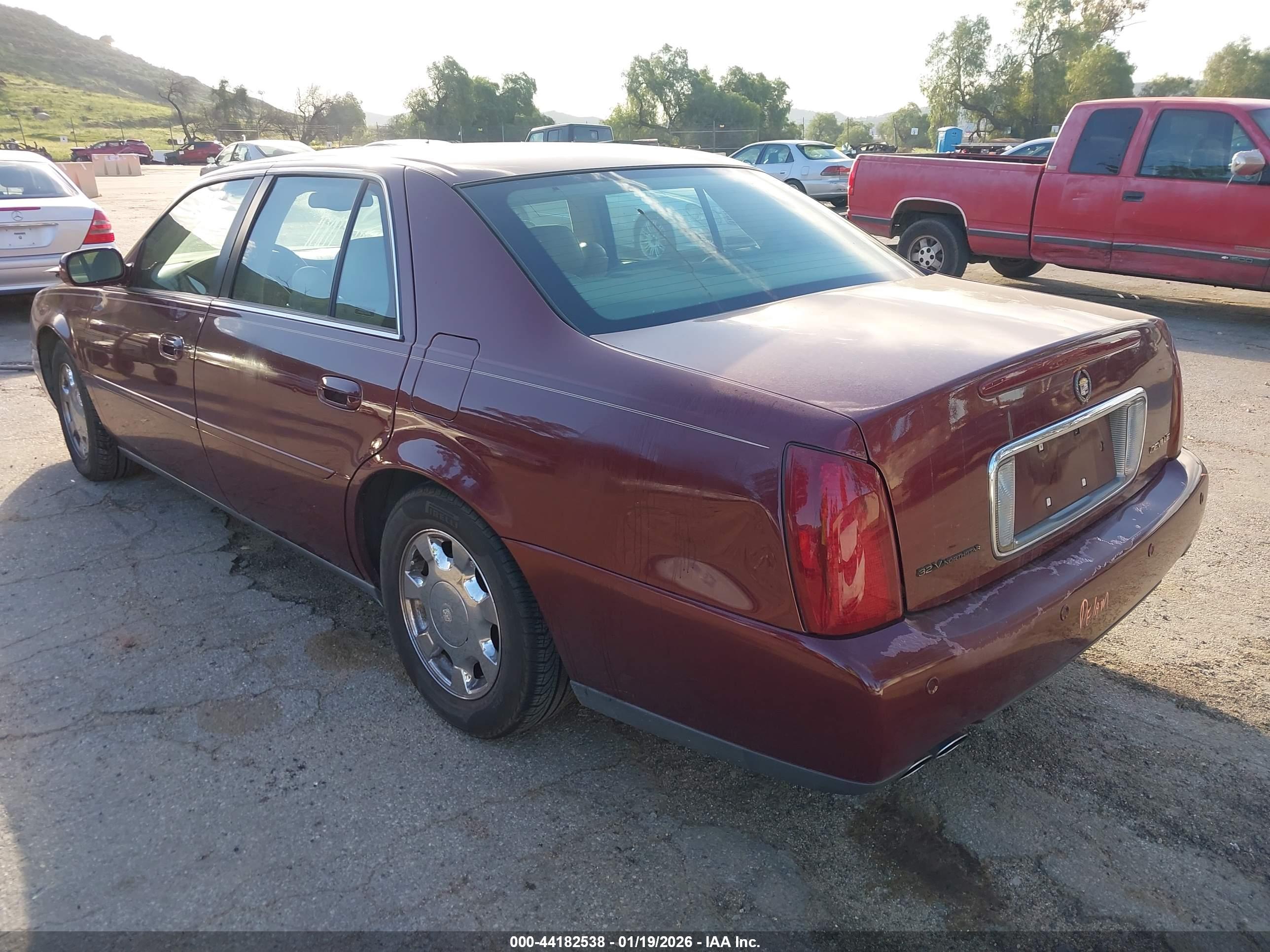 CADILLAC DEVILLE image 3