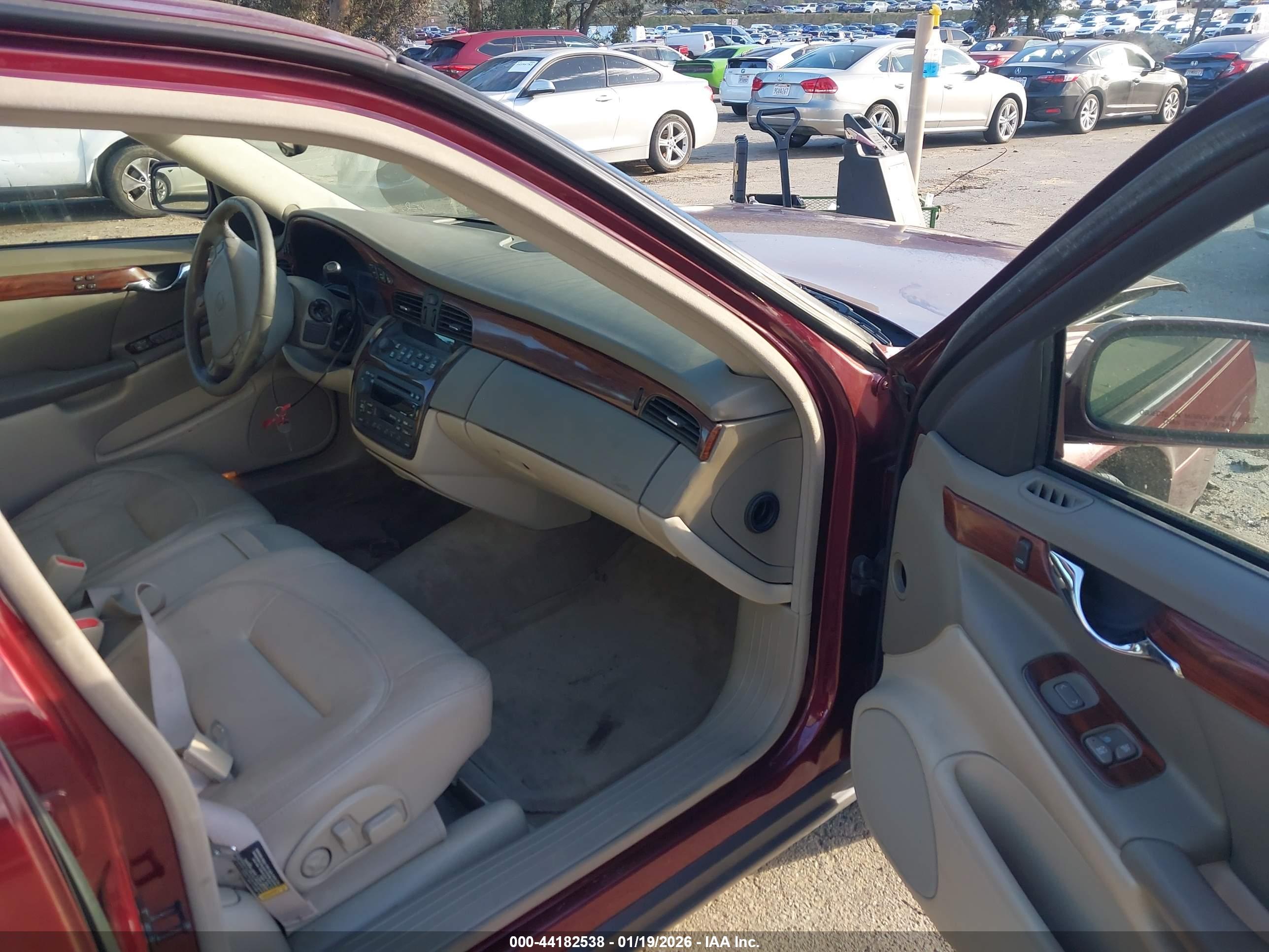 CADILLAC DEVILLE image 5