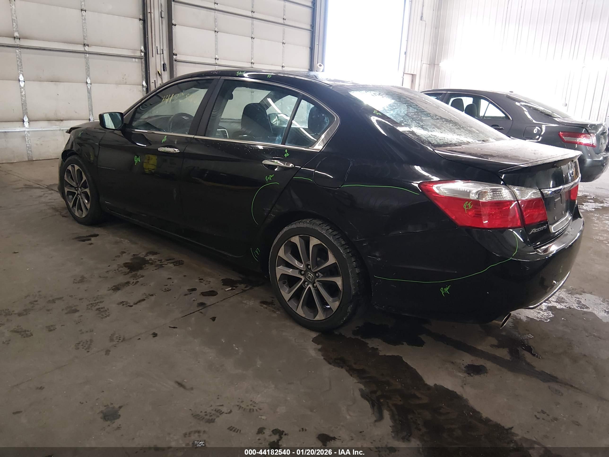 HONDA ACCORD image 3