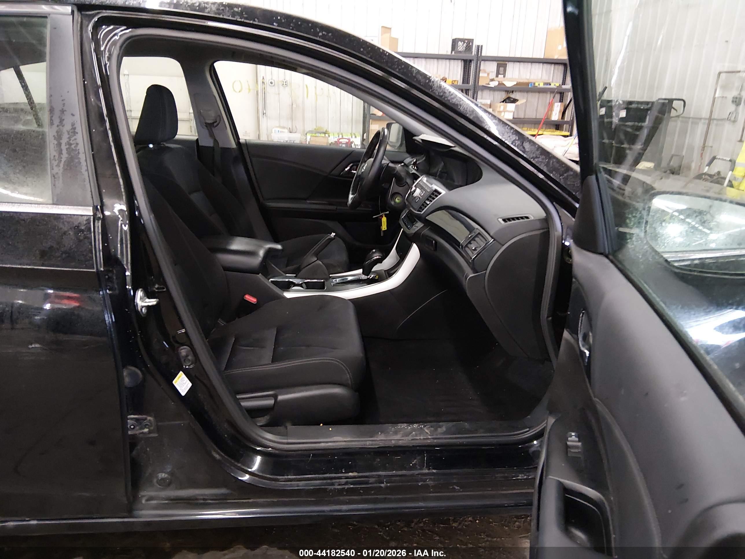 HONDA ACCORD image 5