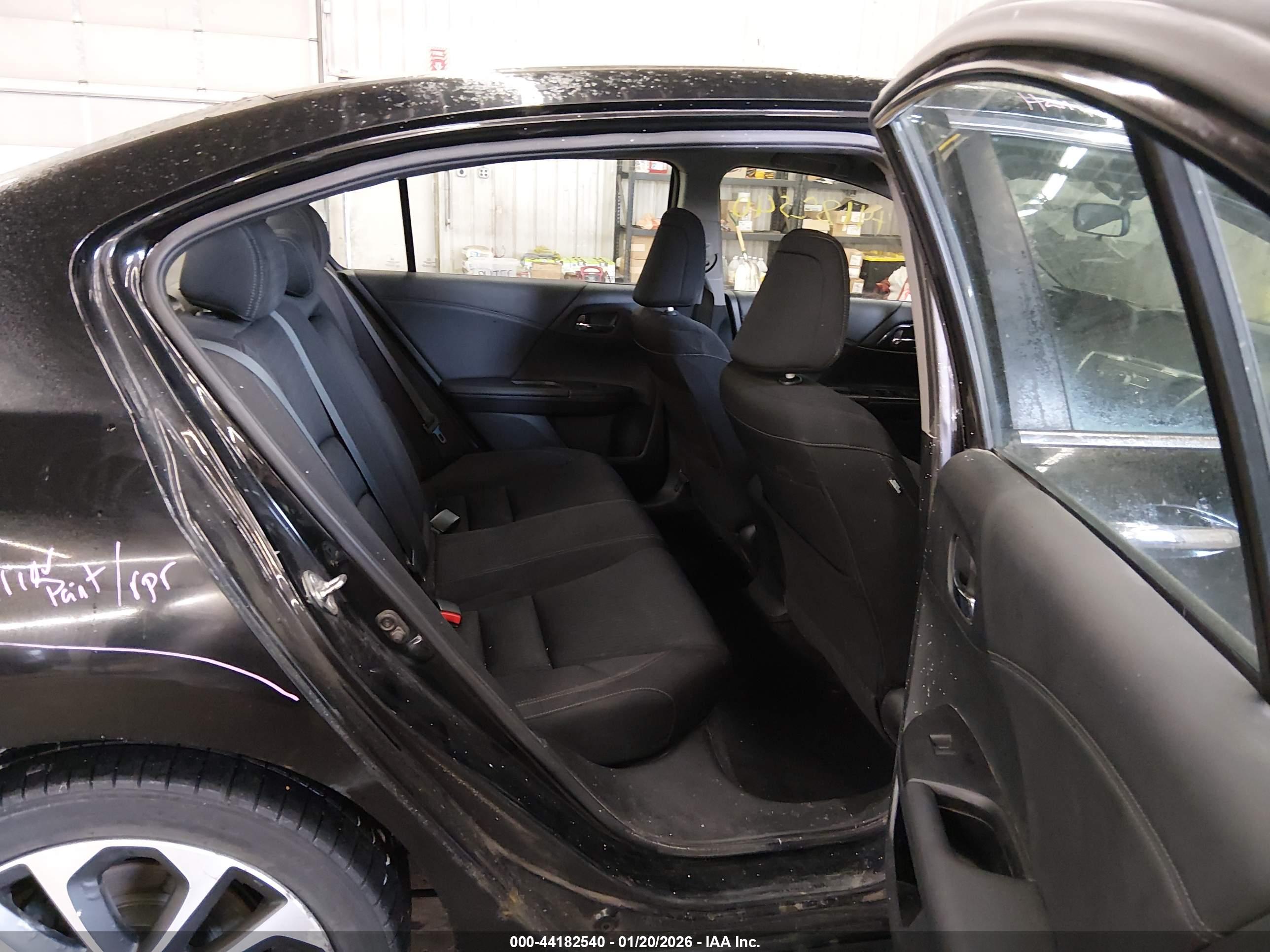 HONDA ACCORD image 8