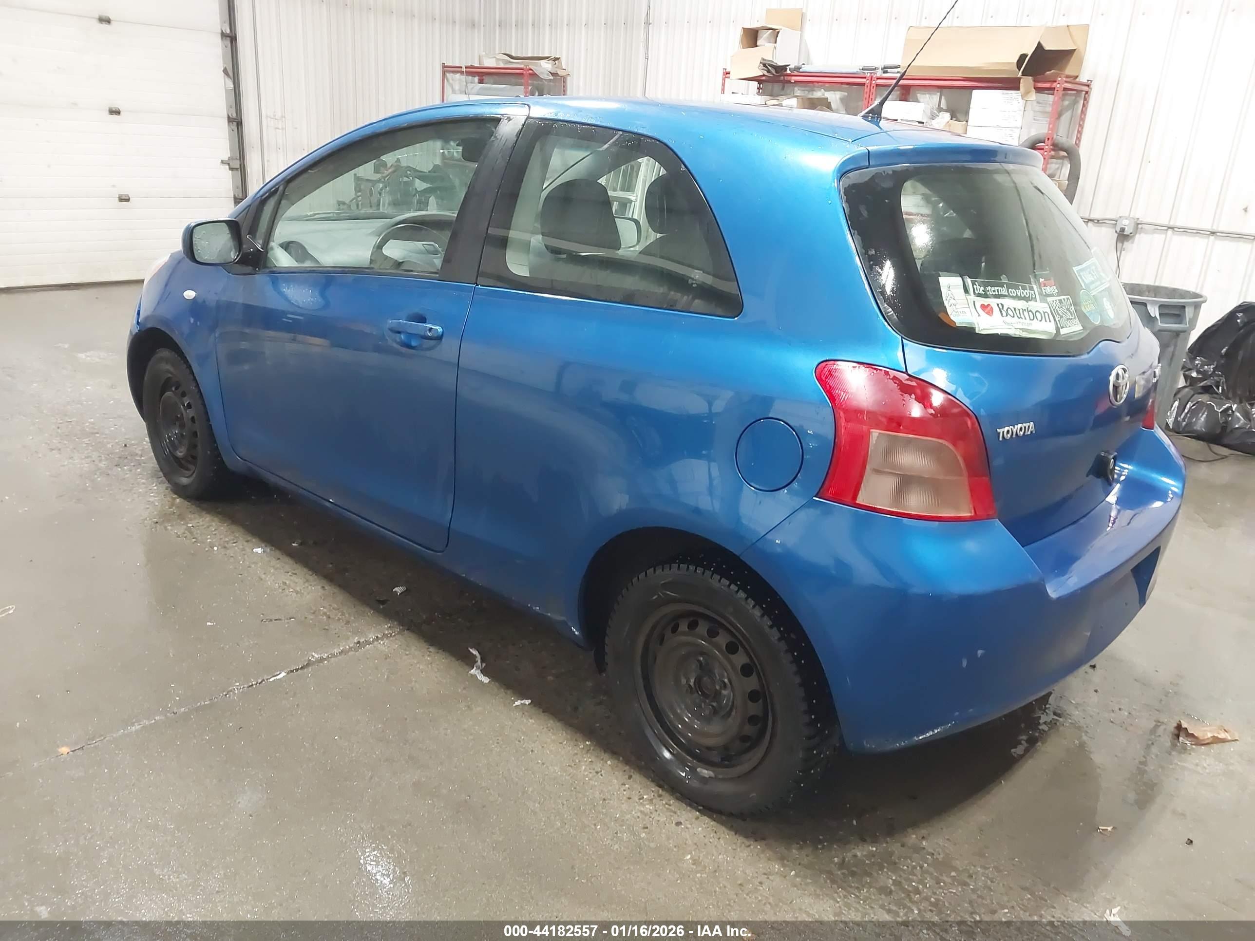 TOYOTA YARIS image 3