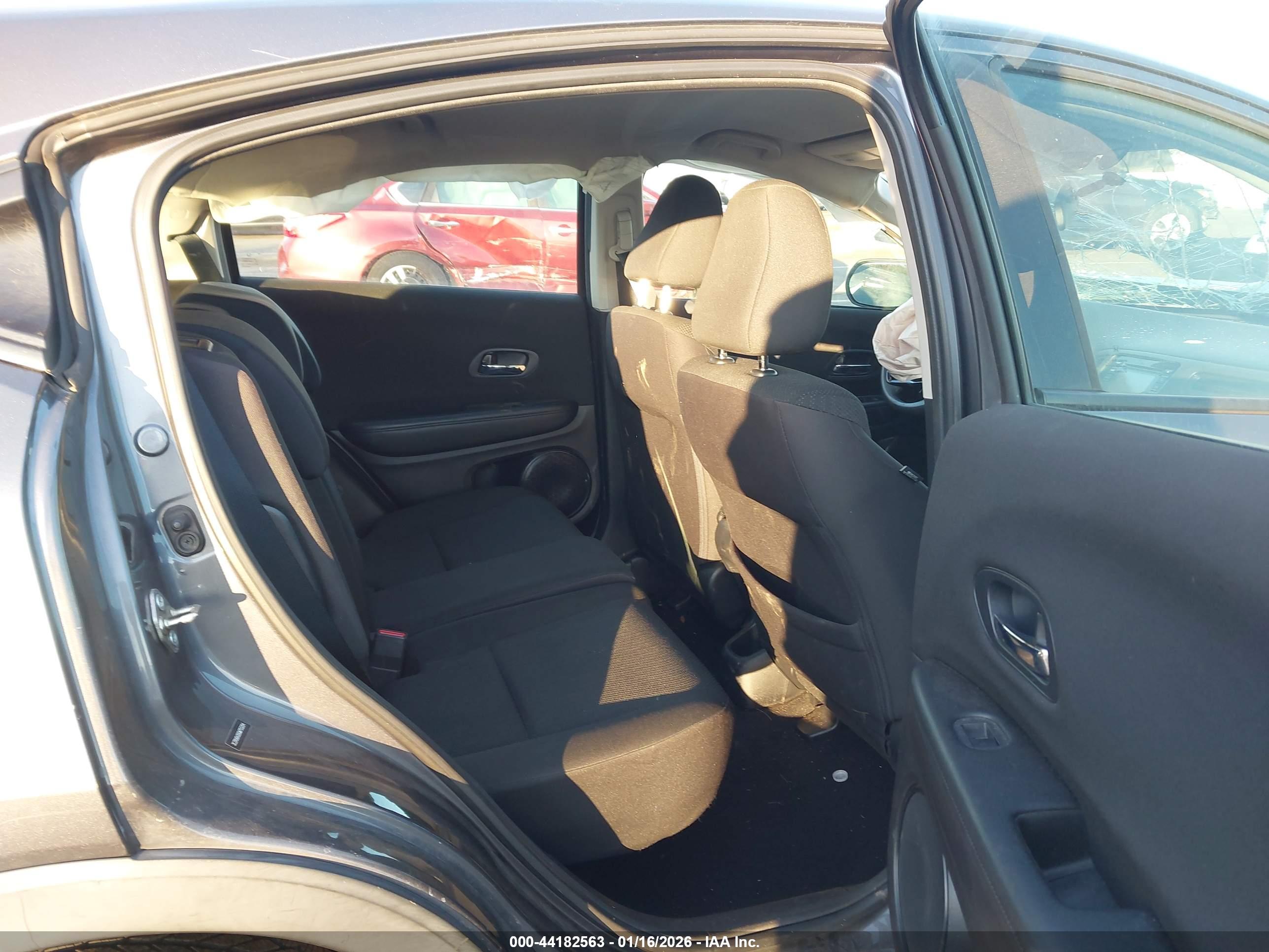 HONDA HR-V image 8