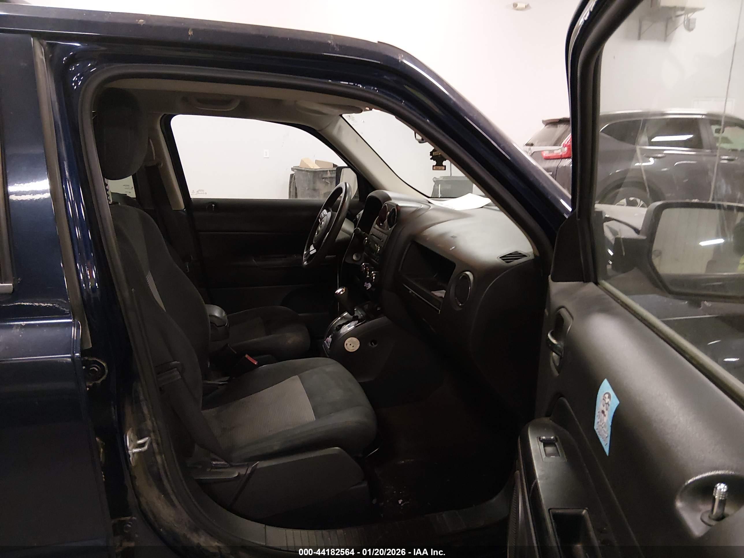JEEP PATRIOT image 5