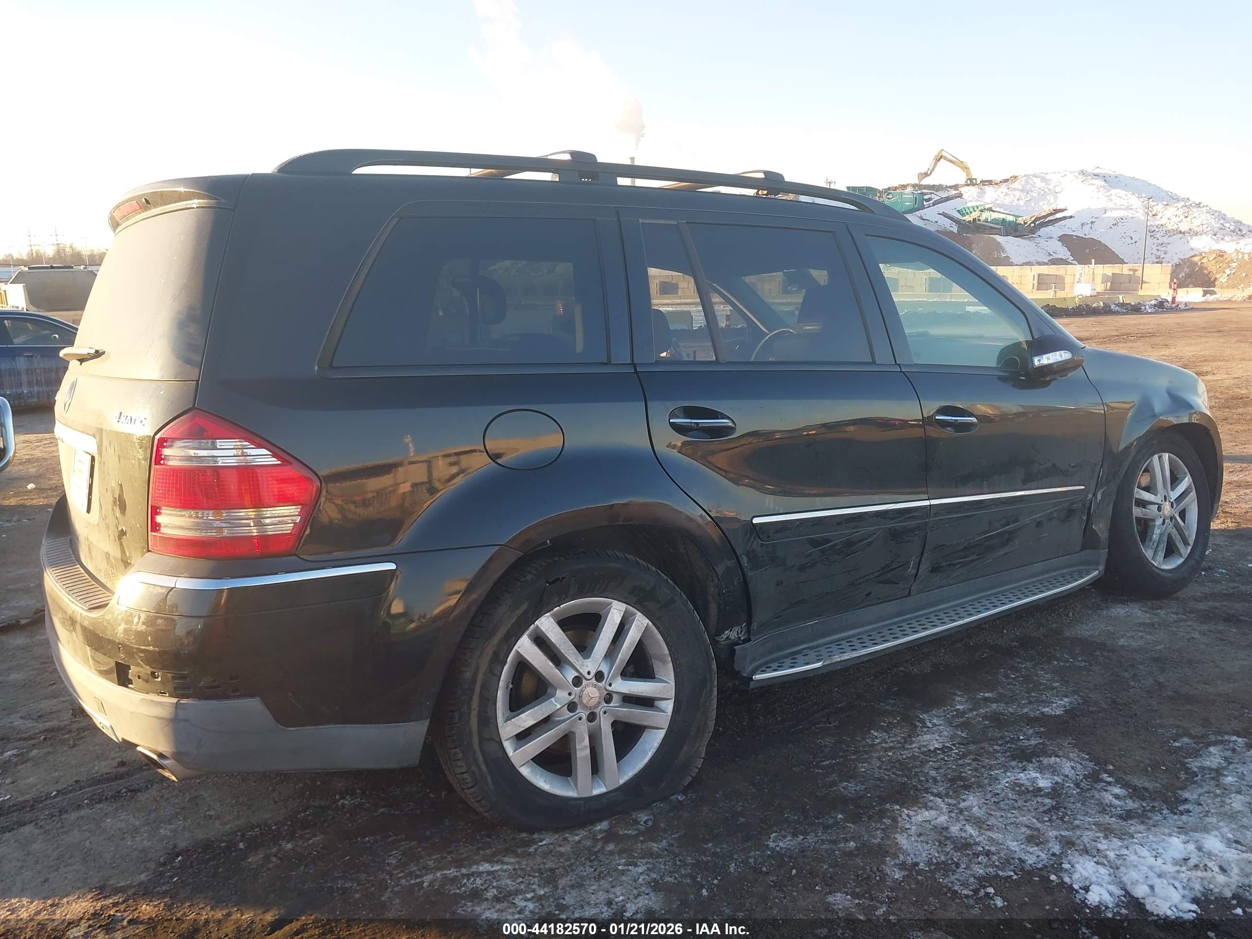 MERCEDES-BENZ GL image 6