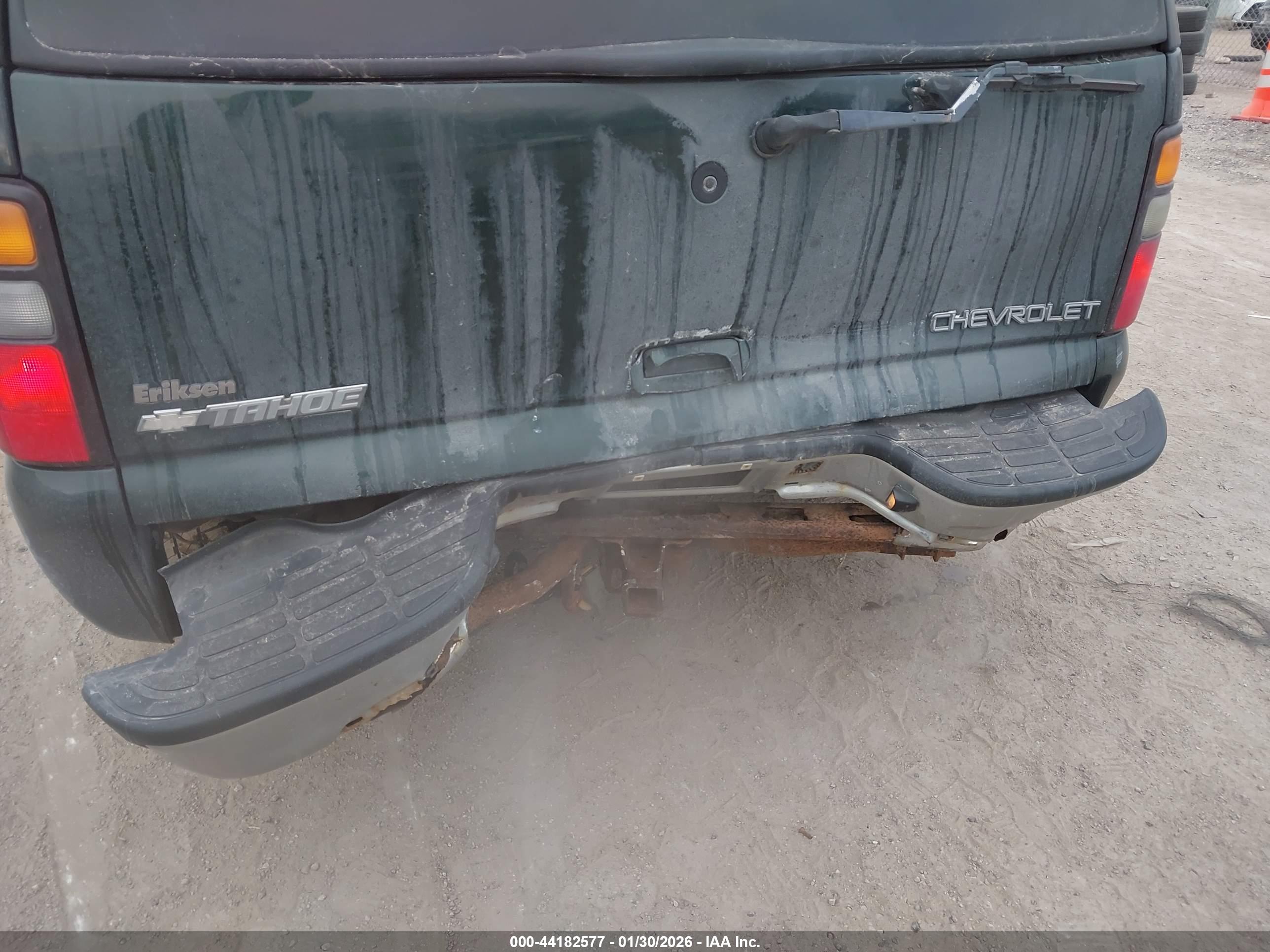 CHEVROLET TAHOE image 6