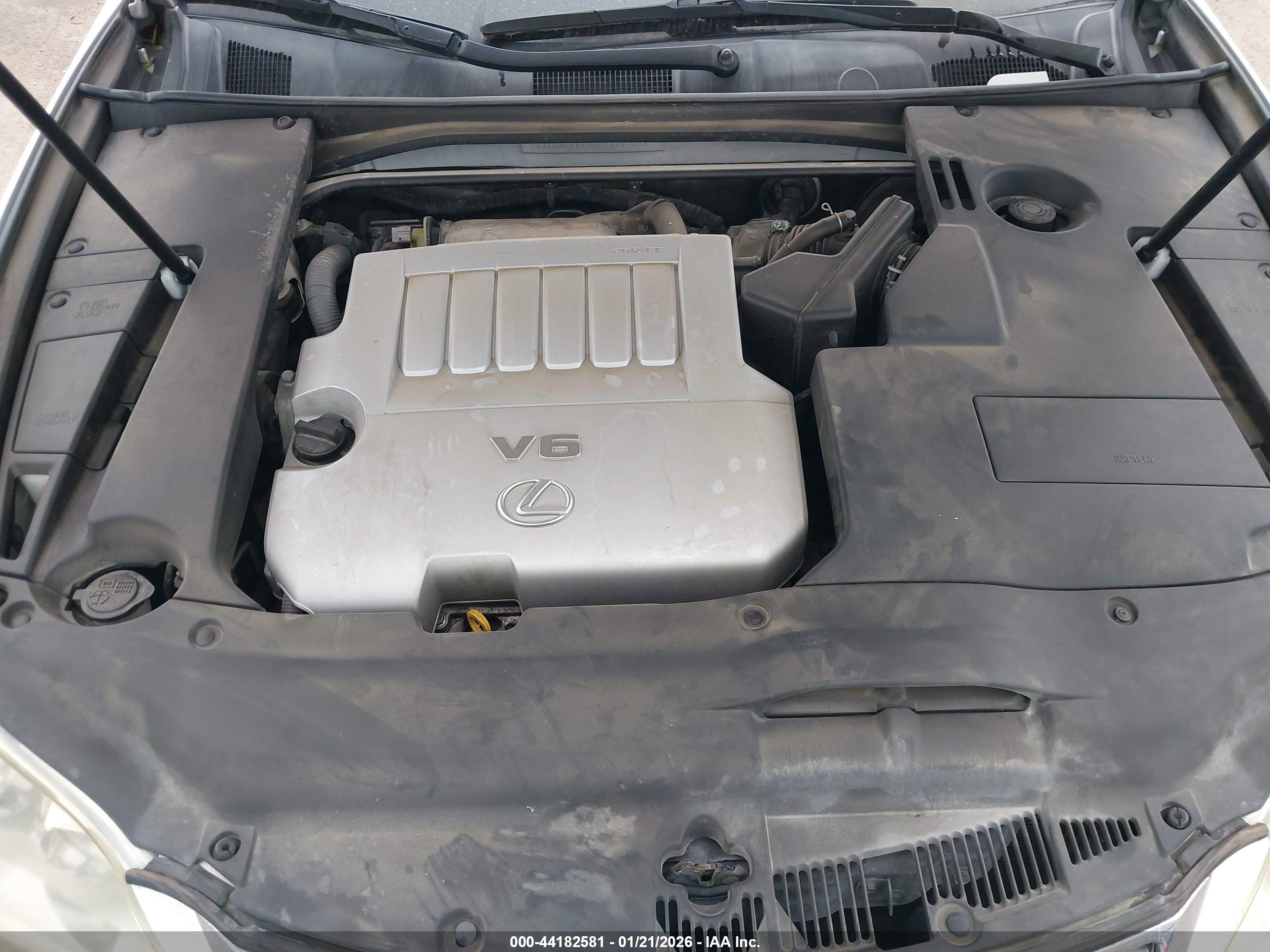 LEXUS ES image 10