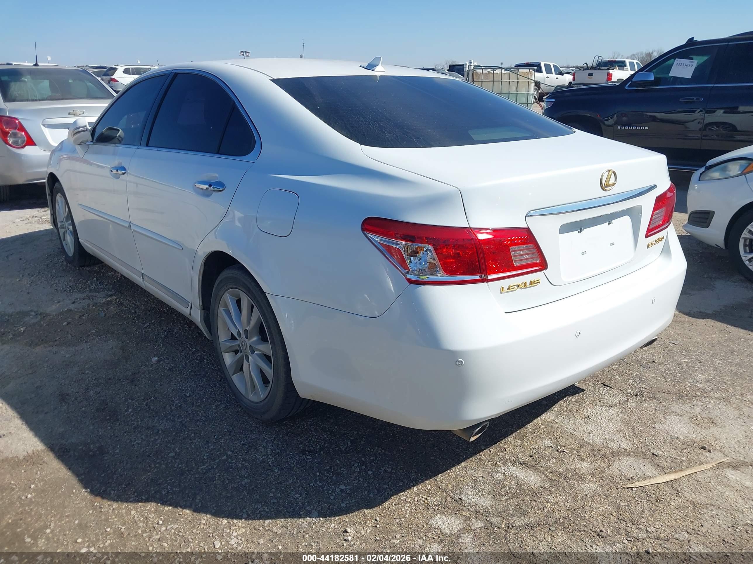 LEXUS ES image 3