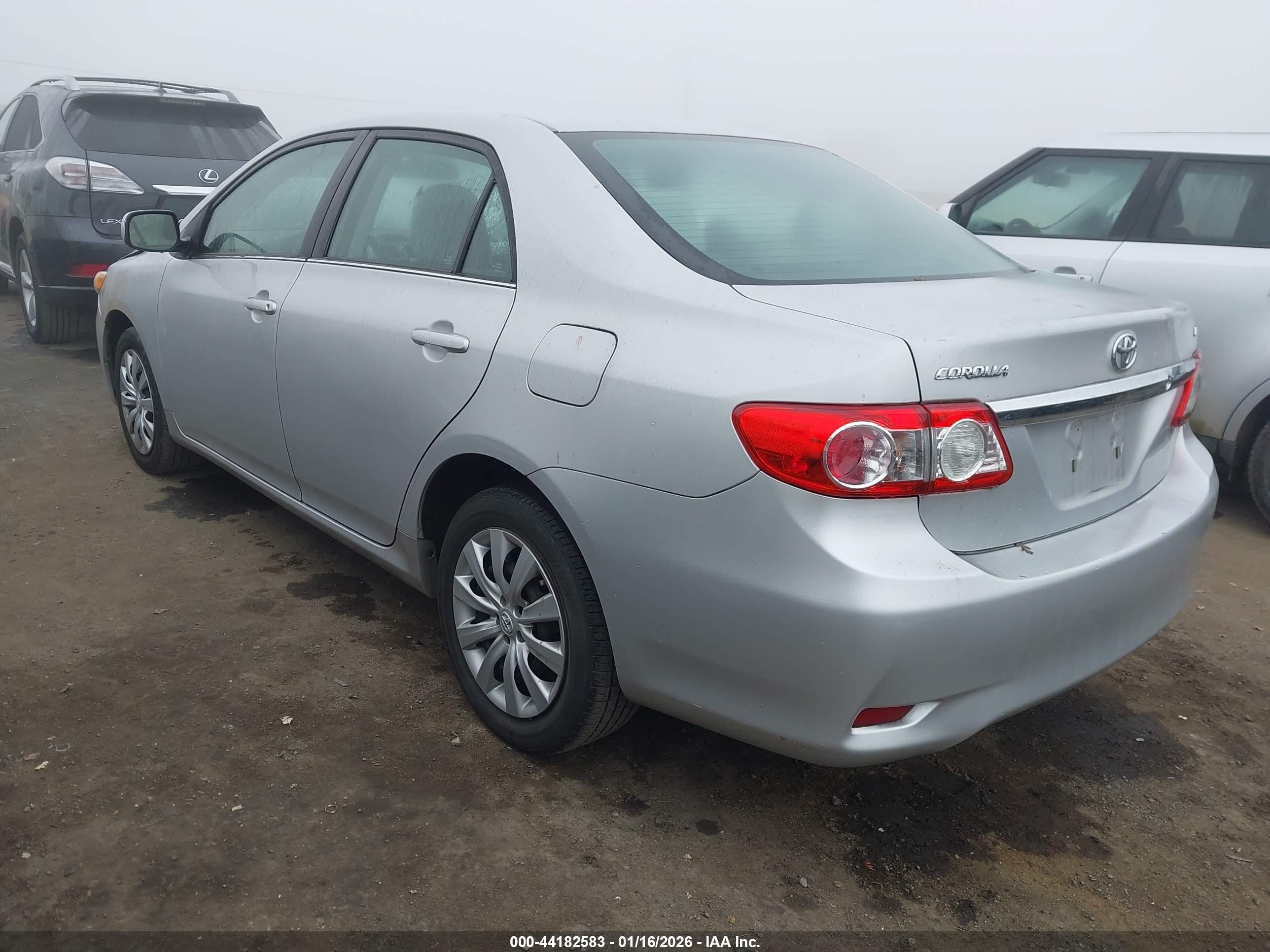 TOYOTA COROLLA image 3