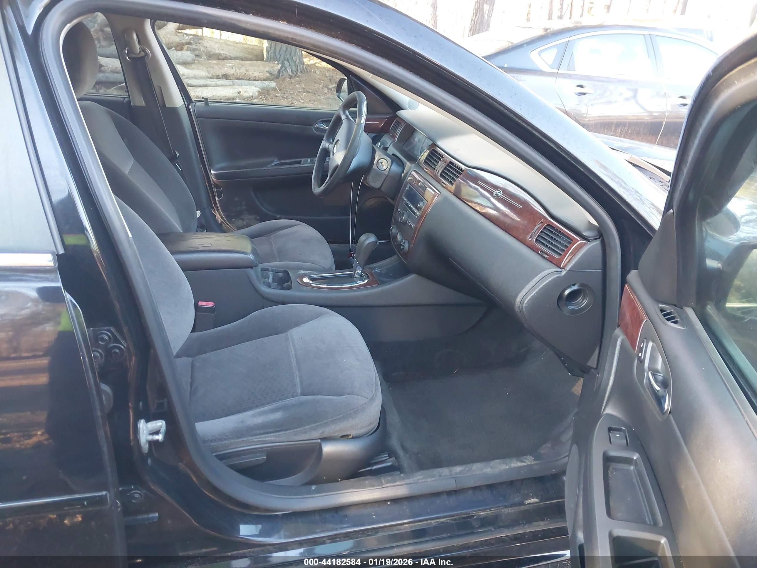 CHEVROLET IMPALA image 5