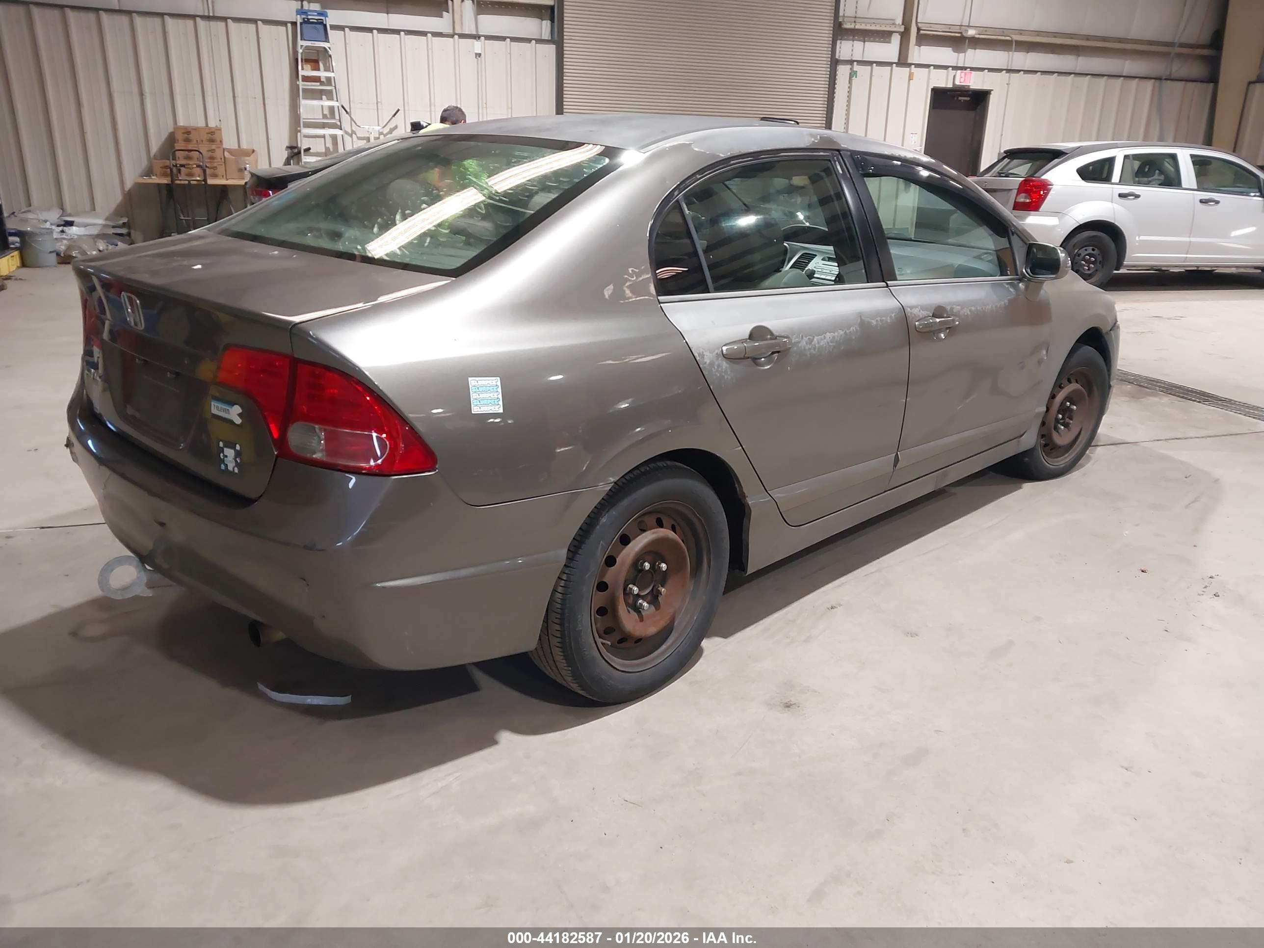 HONDA CIVIC image 4