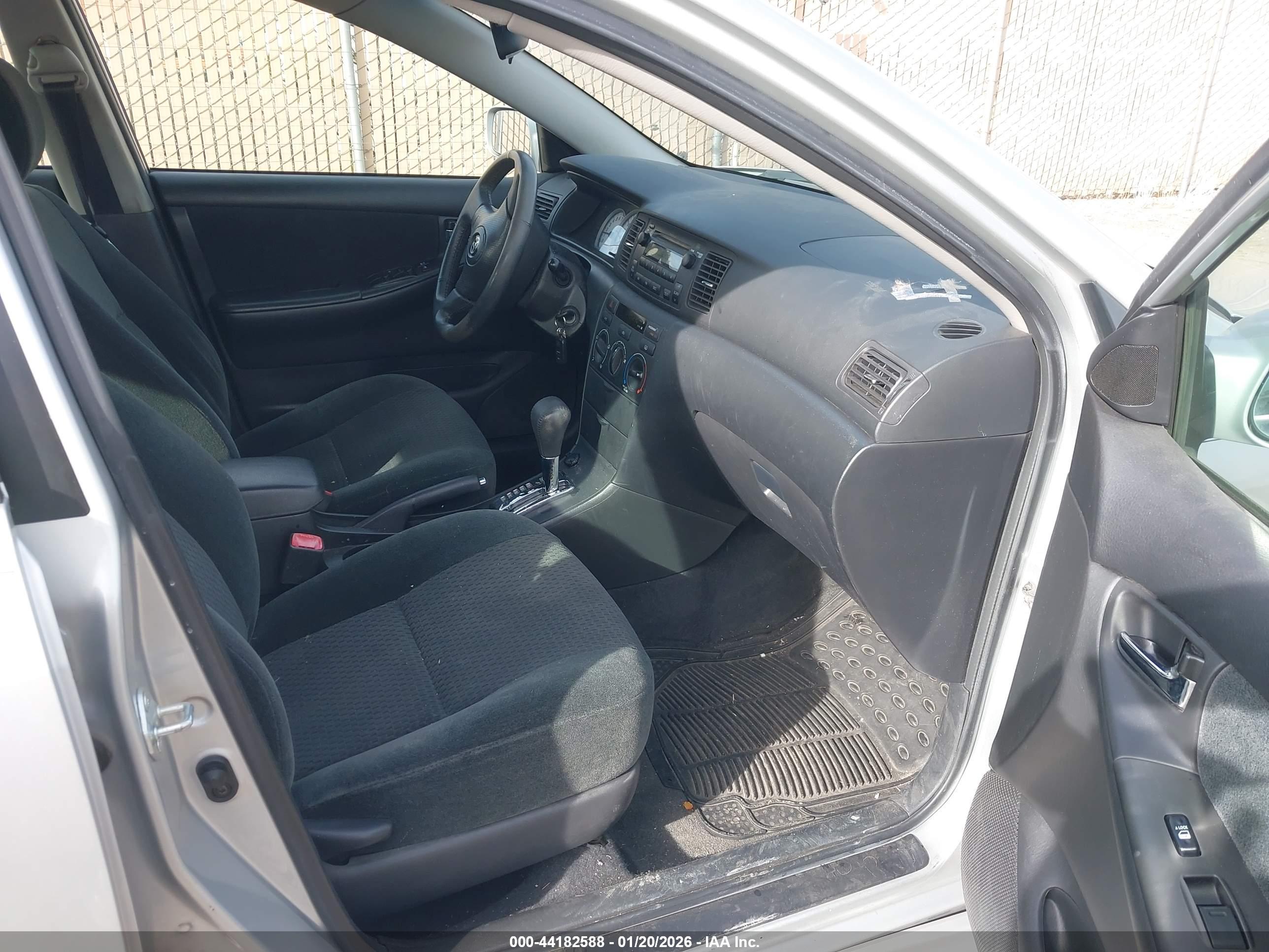 TOYOTA COROLLA image 5