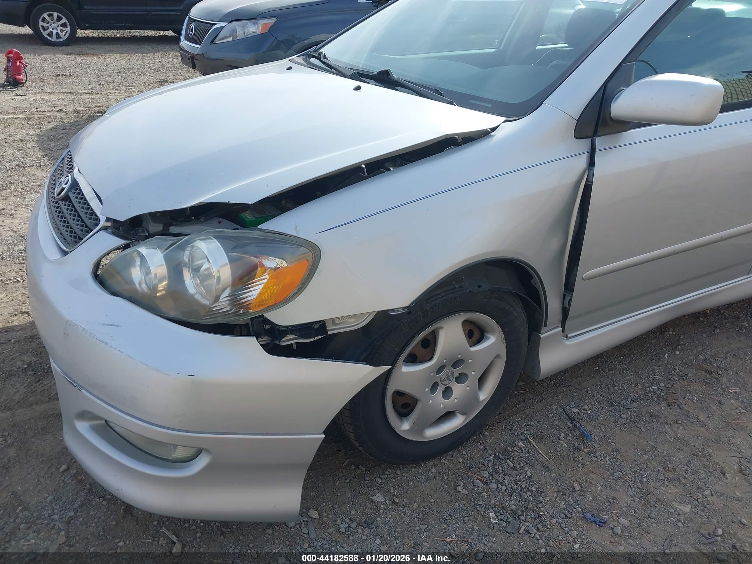 TOYOTA COROLLA image 6