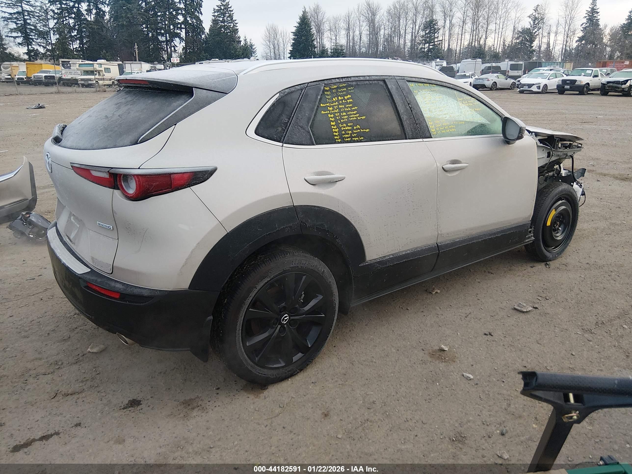MAZDA CX-30 image 4