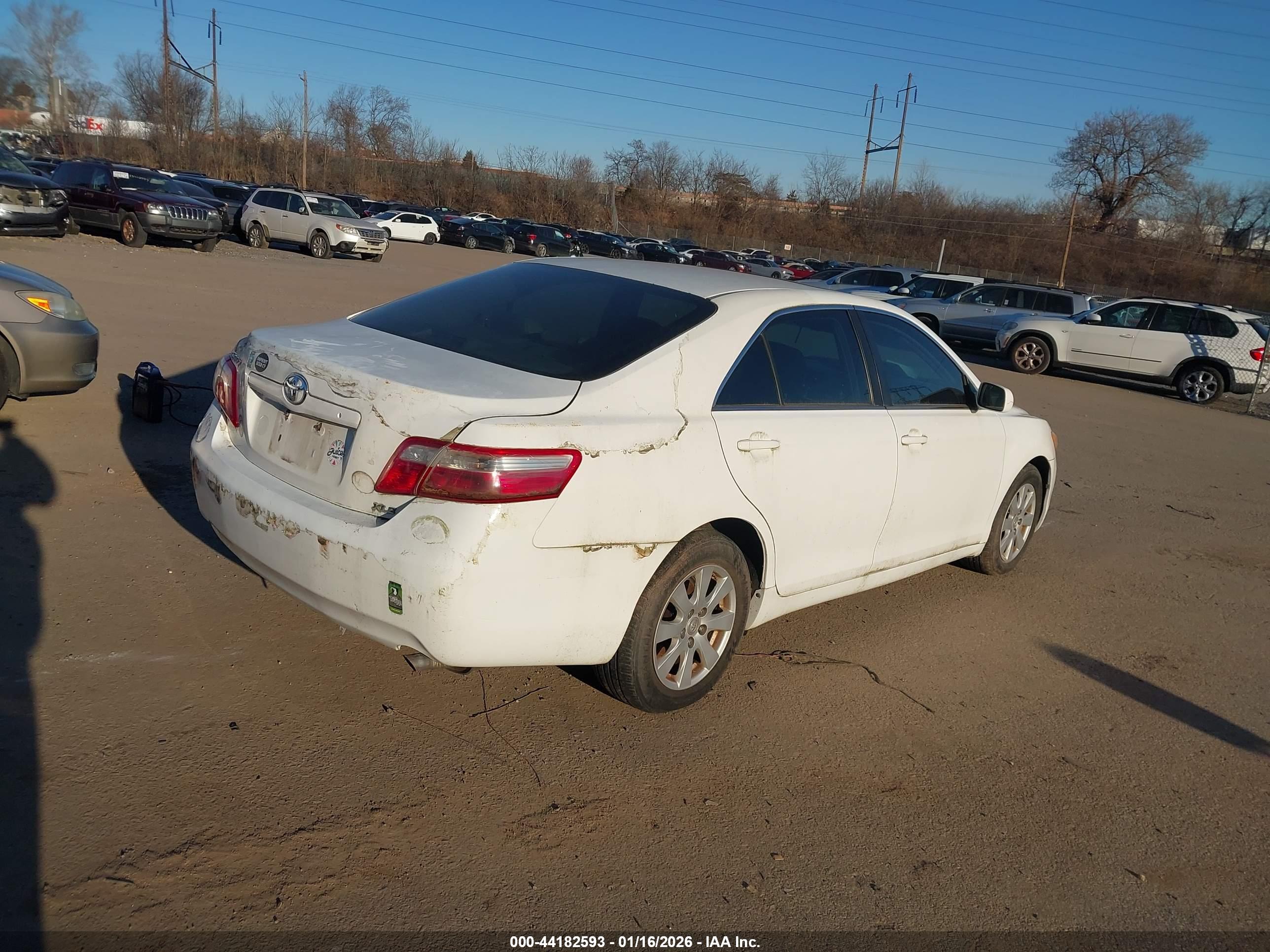 TOYOTA CAMRY image 4