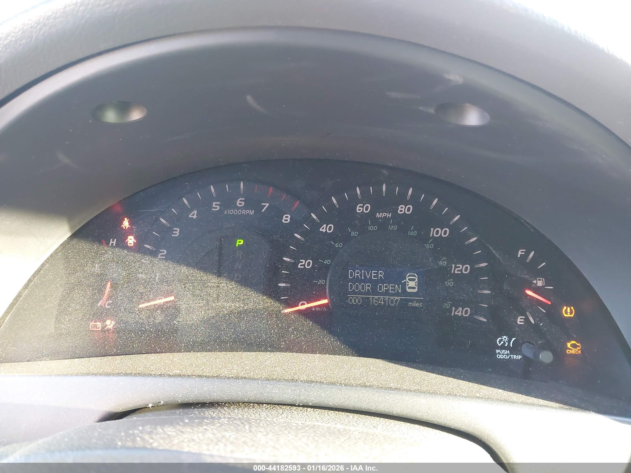 TOYOTA CAMRY image 7