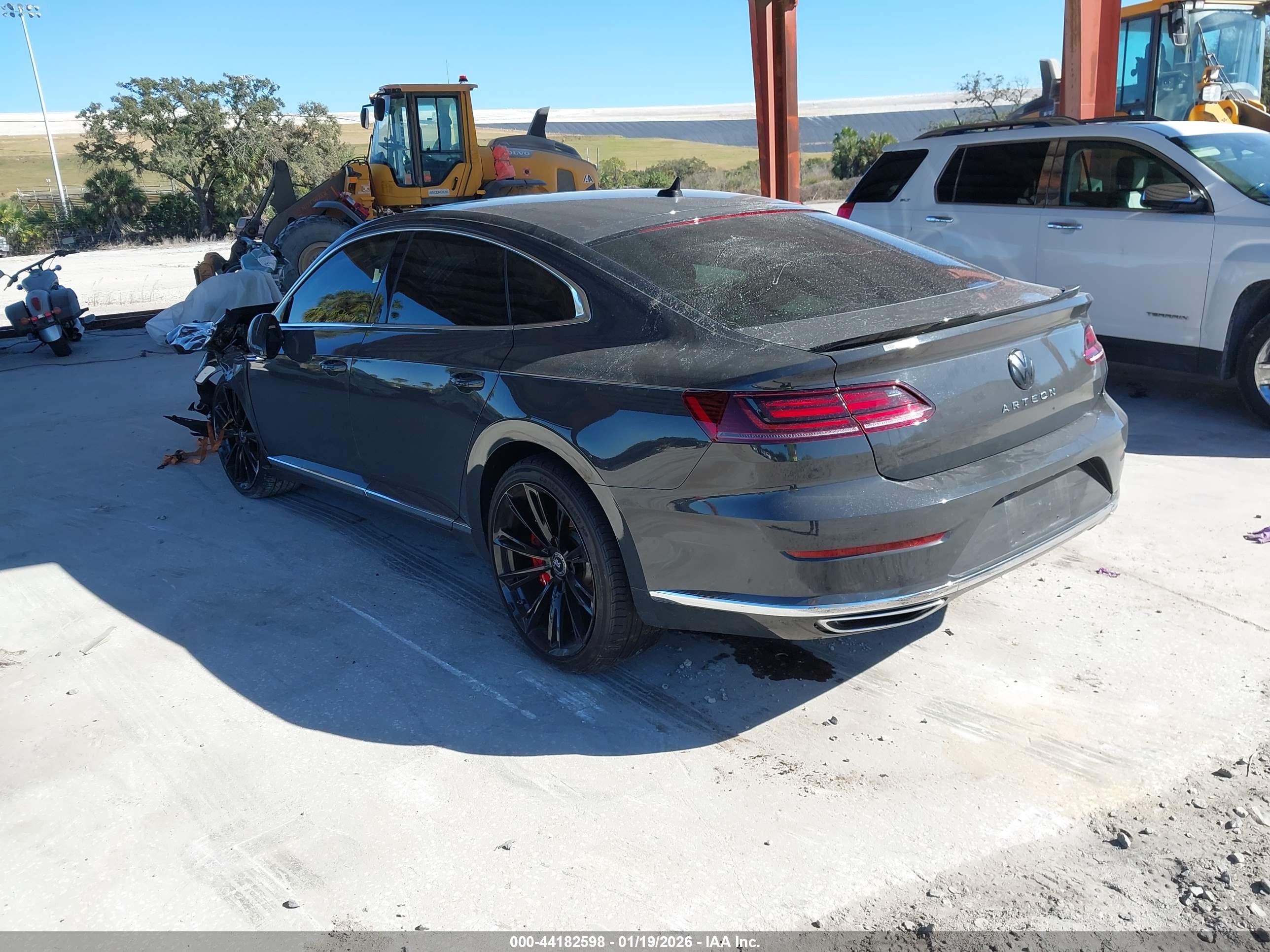 VOLKSWAGEN ARTEON image 3