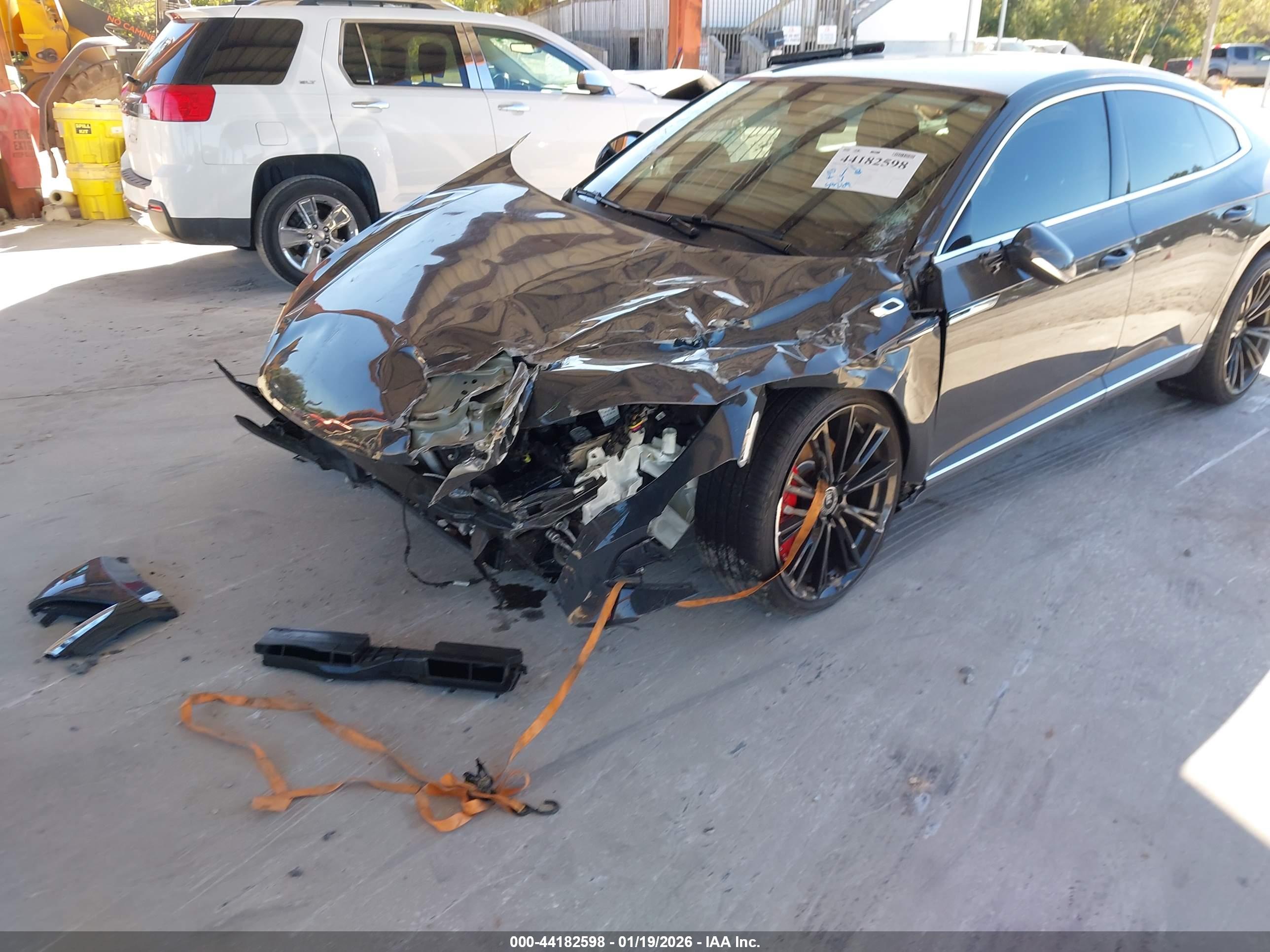 VOLKSWAGEN ARTEON image 6