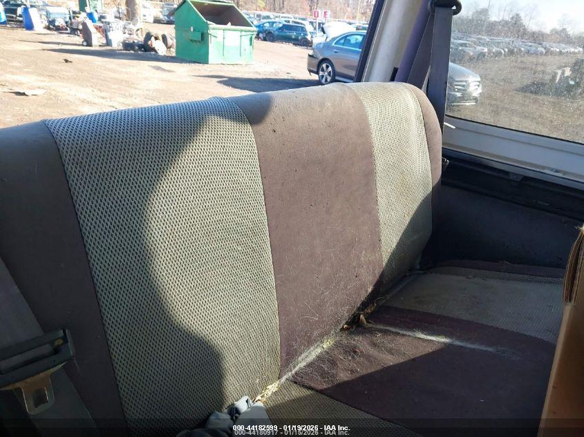 JEEP WRANGLER image 8