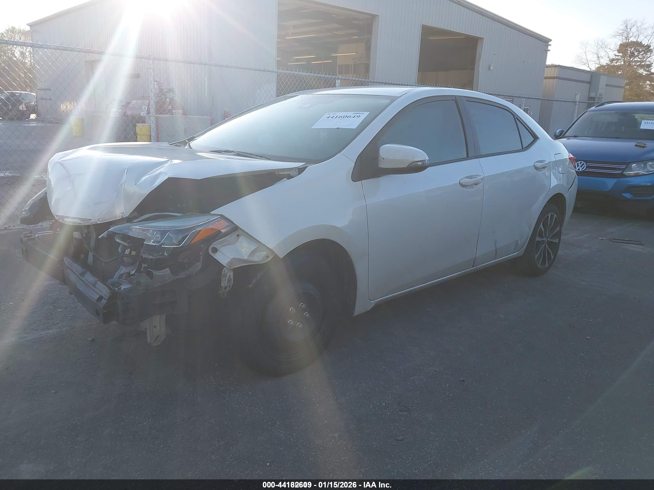 TOYOTA COROLLA image 2