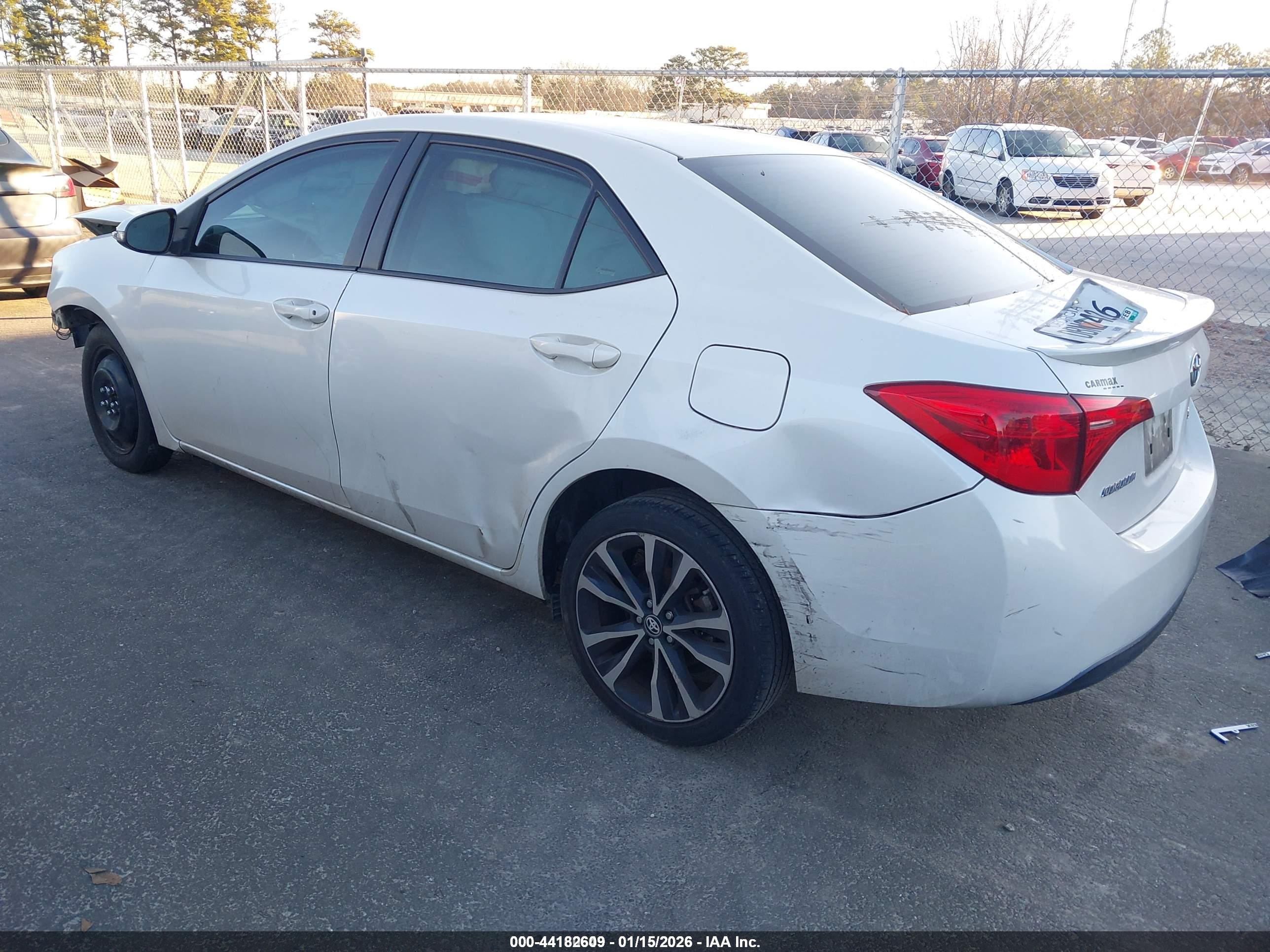 TOYOTA COROLLA image 3