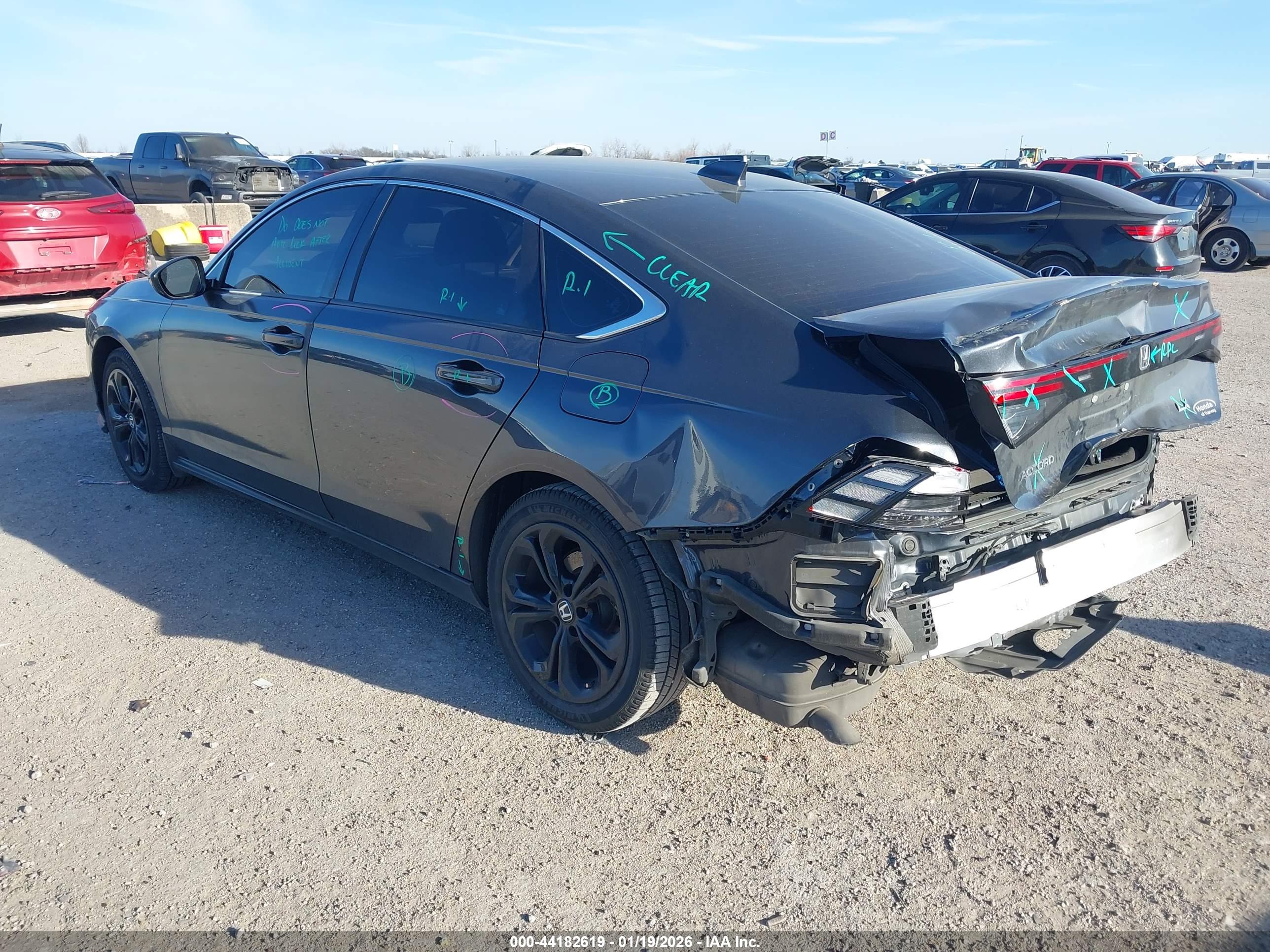 HONDA ACCORD image 3