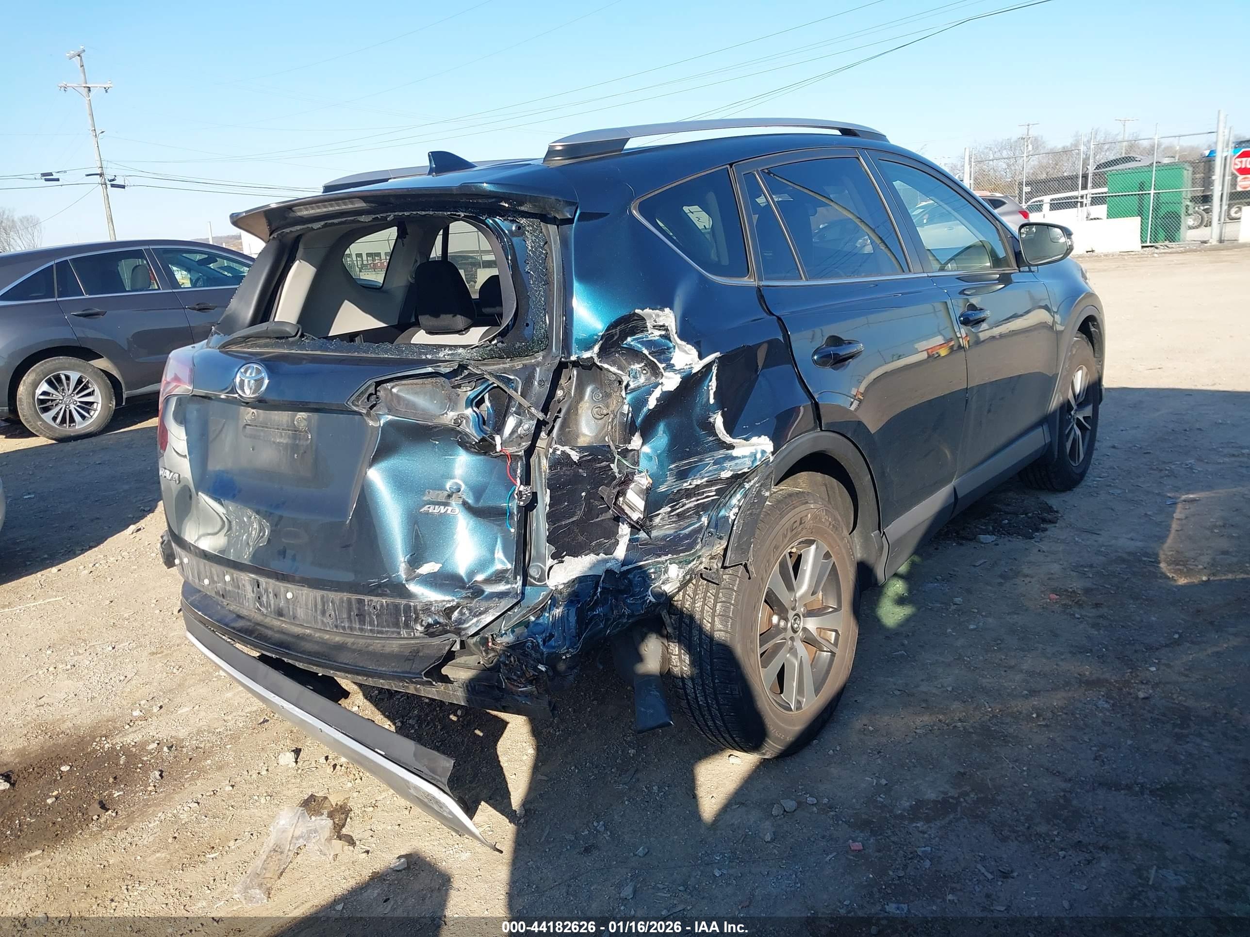 TOYOTA RAV4 image 4