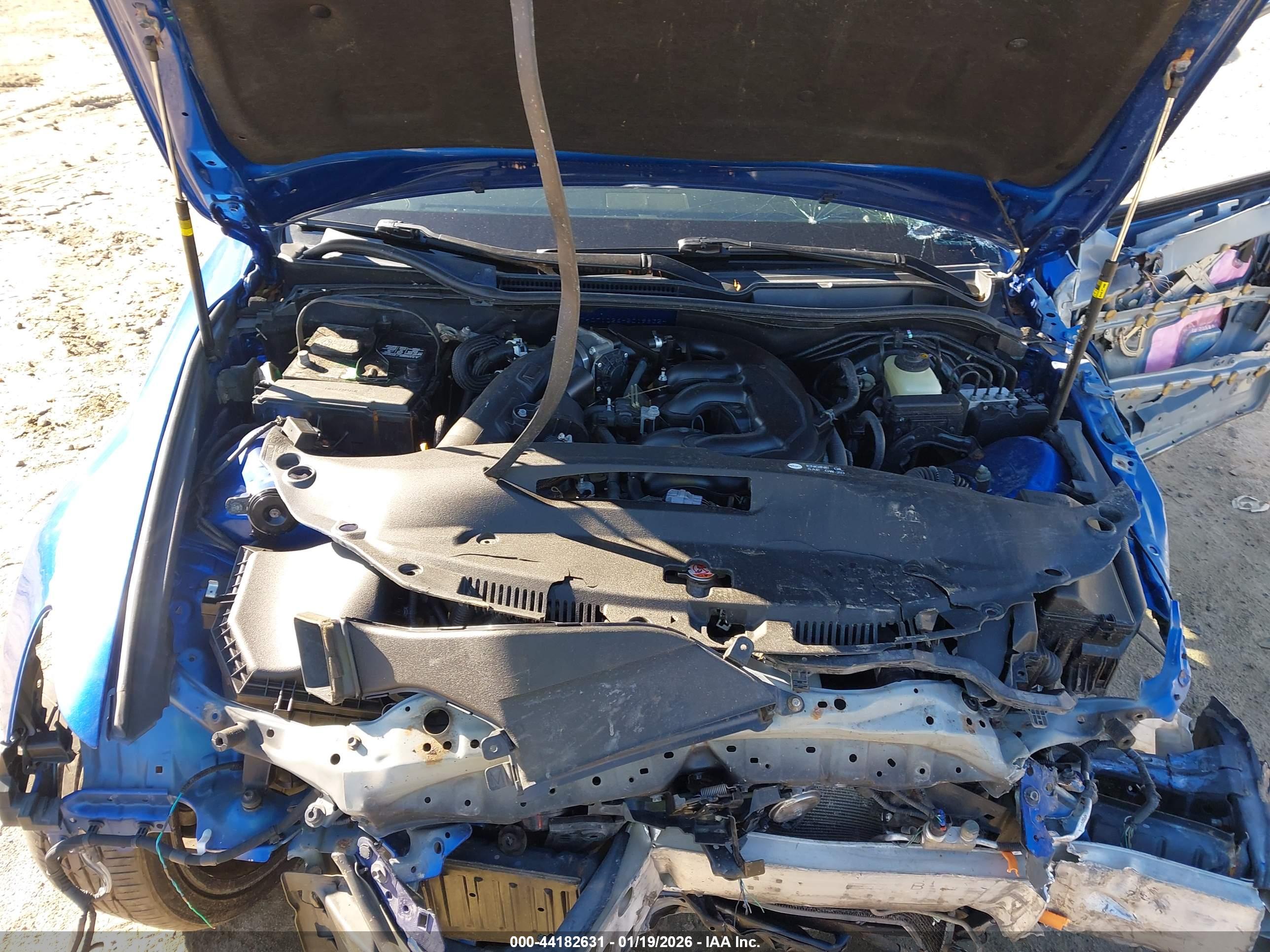 LEXUS IS image 10