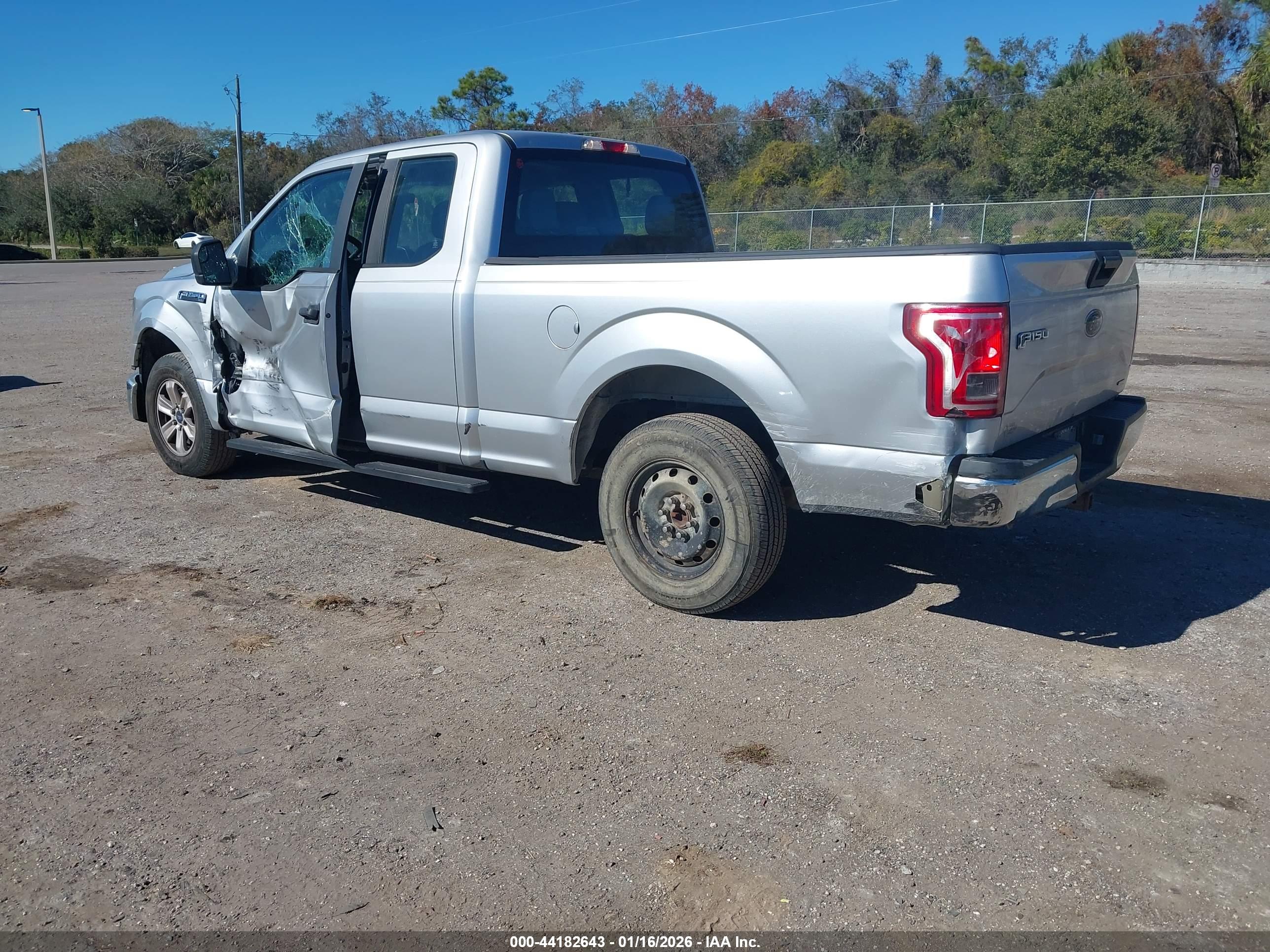 FORD F-150 image 3