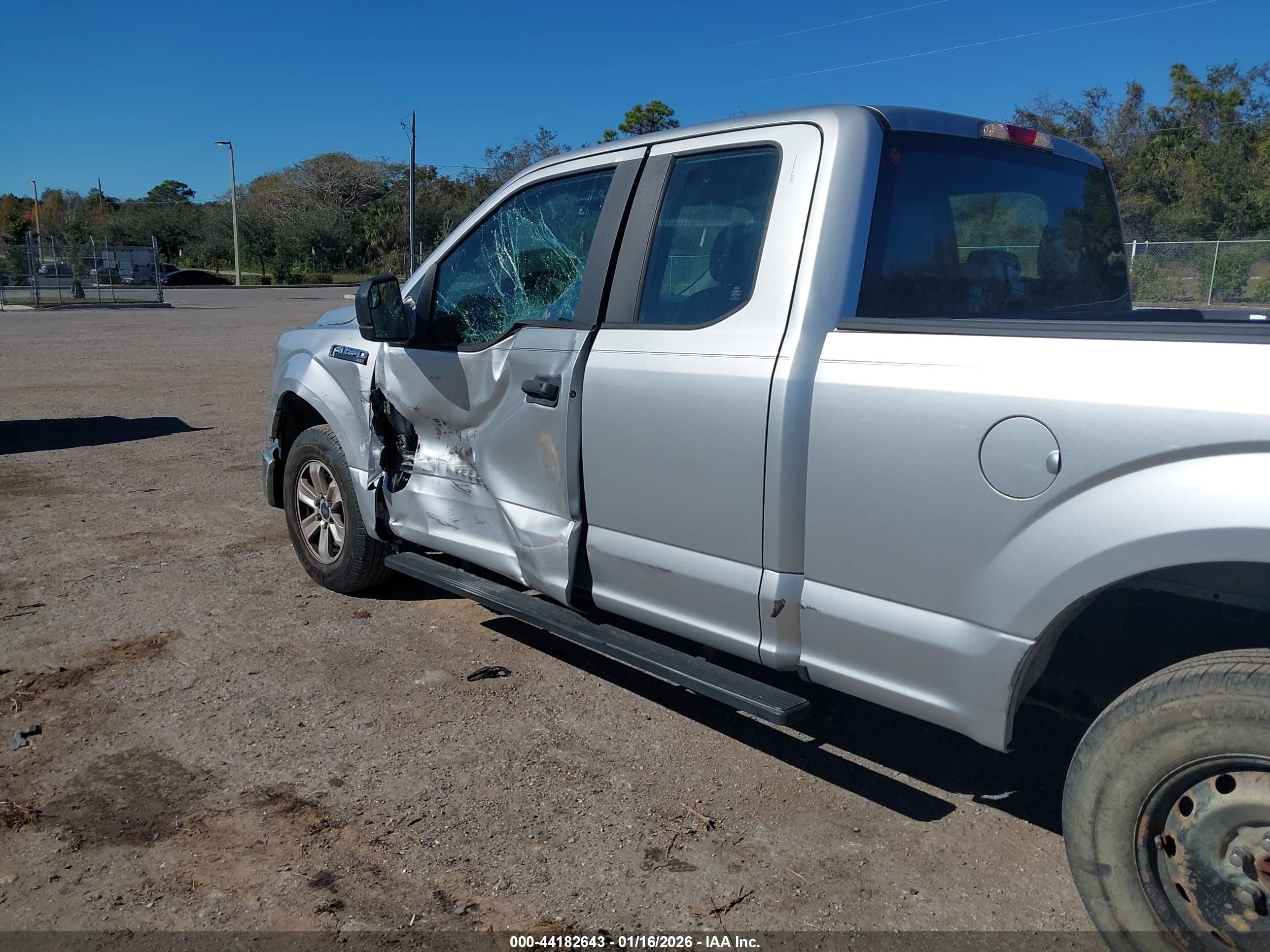 FORD F-150 image 6