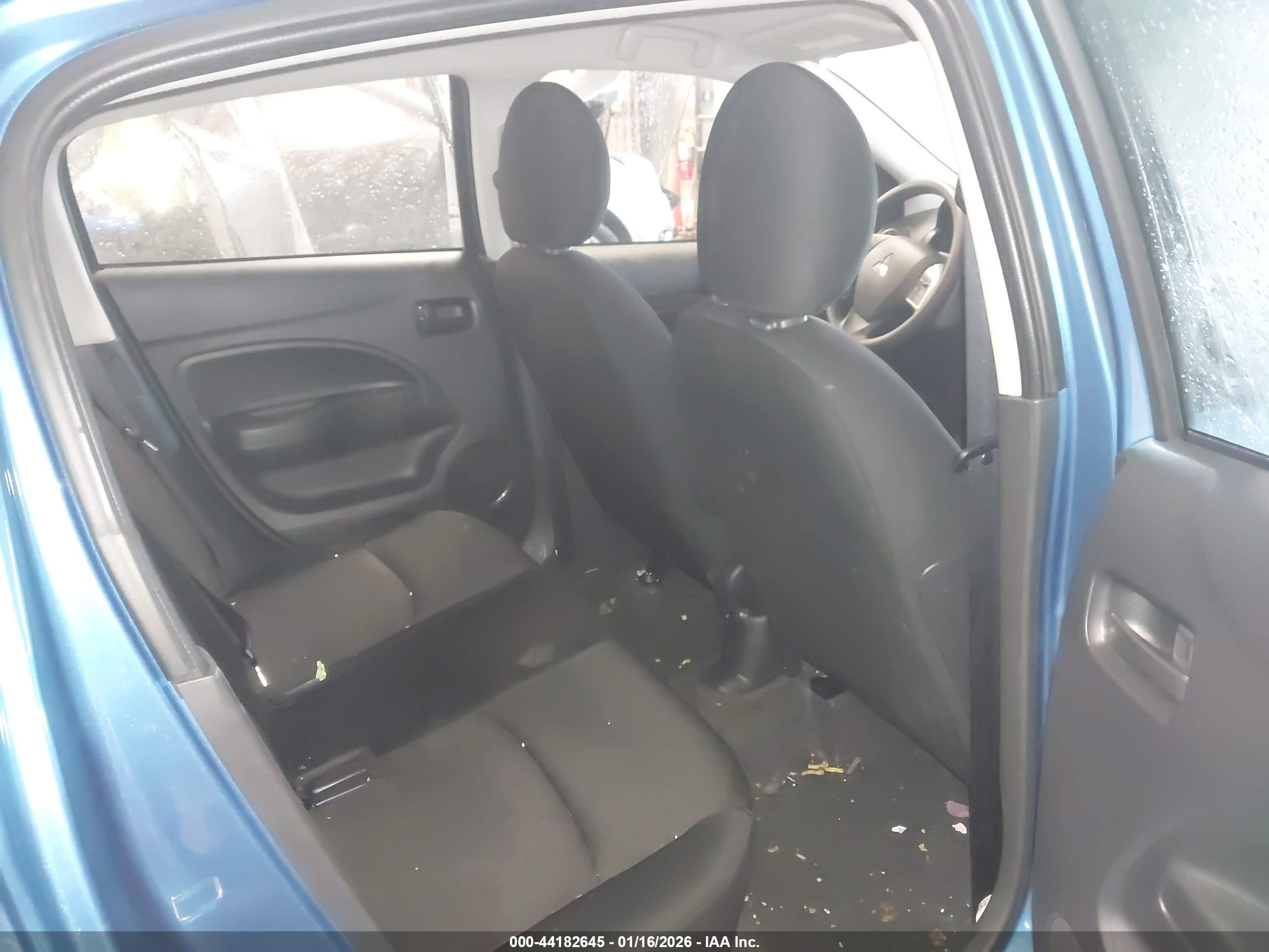 MITSUBISHI MIRAGE image 8