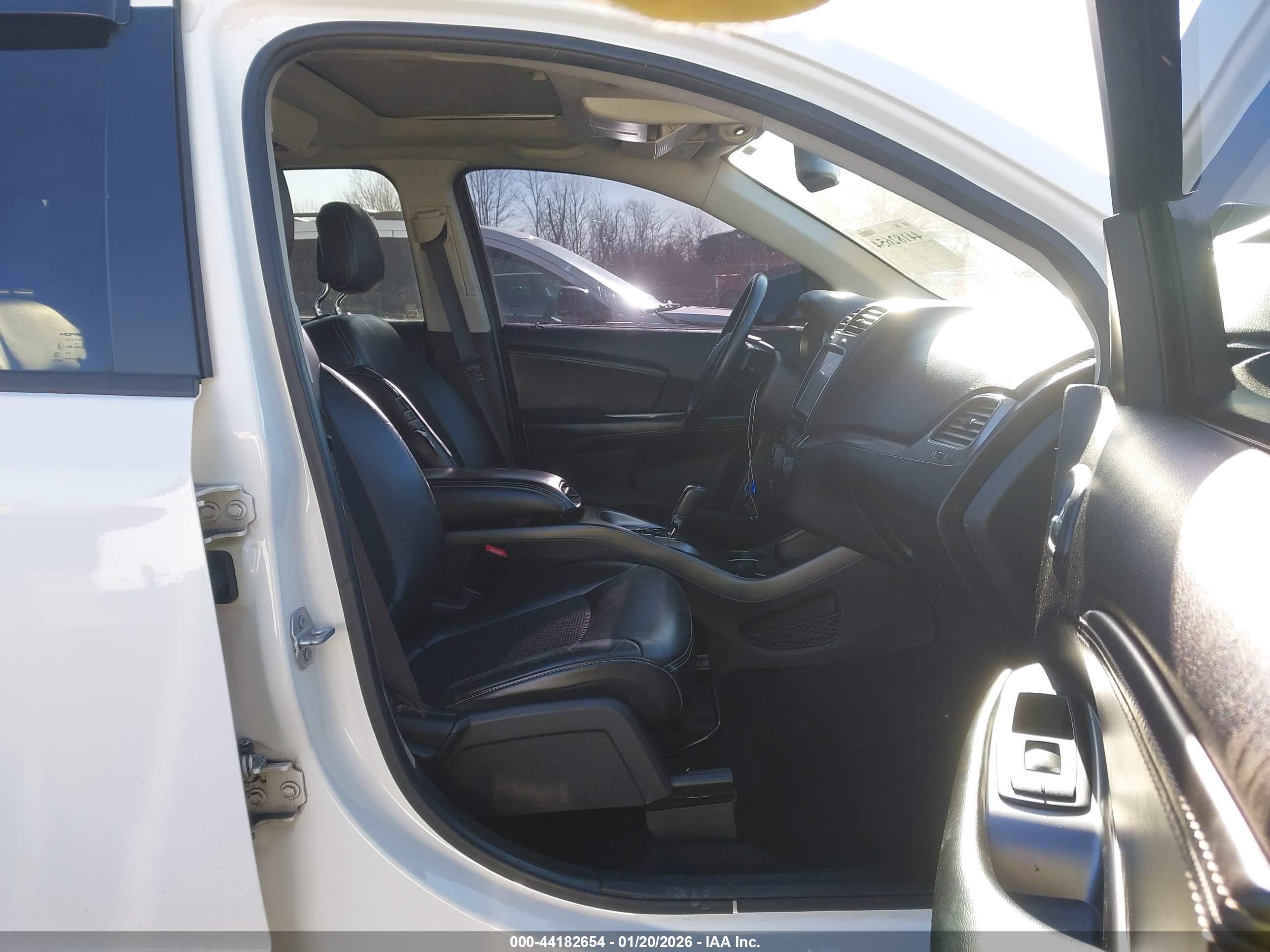 DODGE JOURNEY image 5