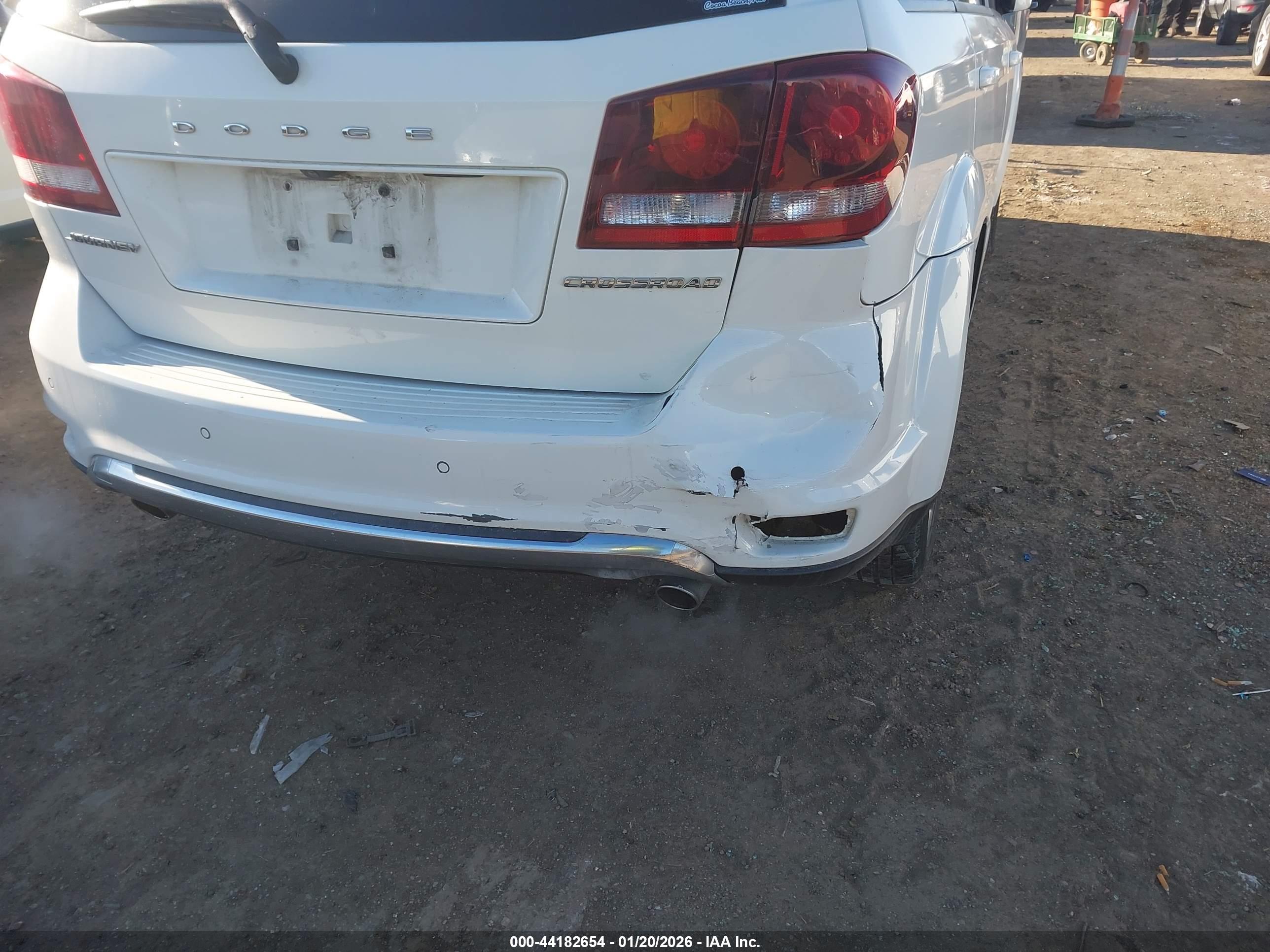 DODGE JOURNEY image 6