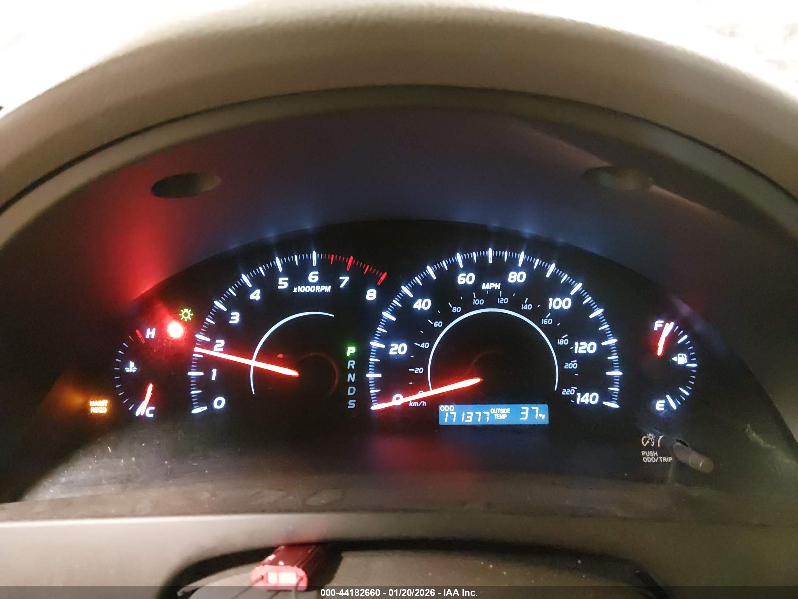 TOYOTA CAMRY image 7