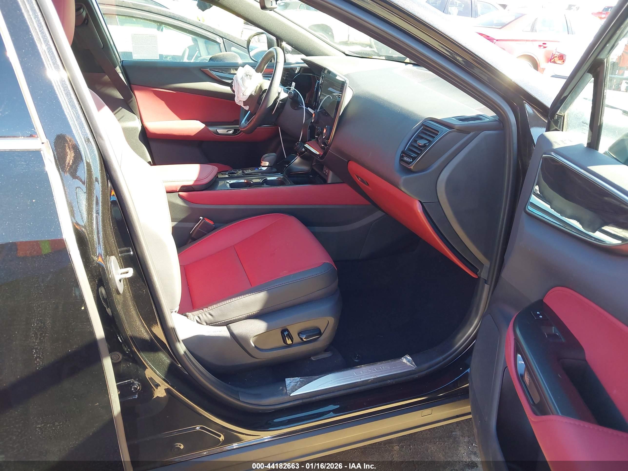 LEXUS NX image 5