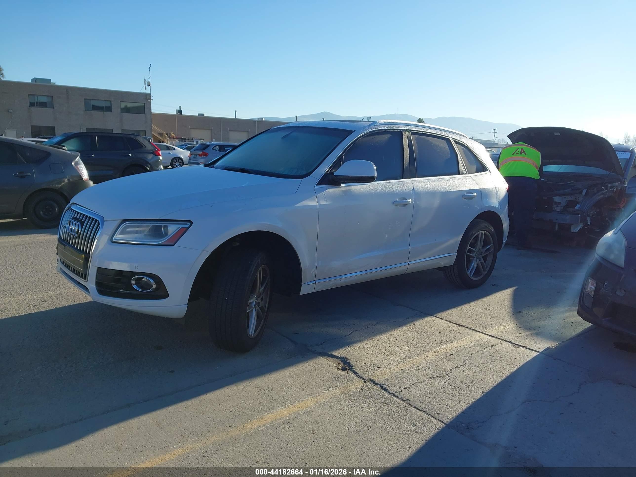 AUDI Q5 image 2