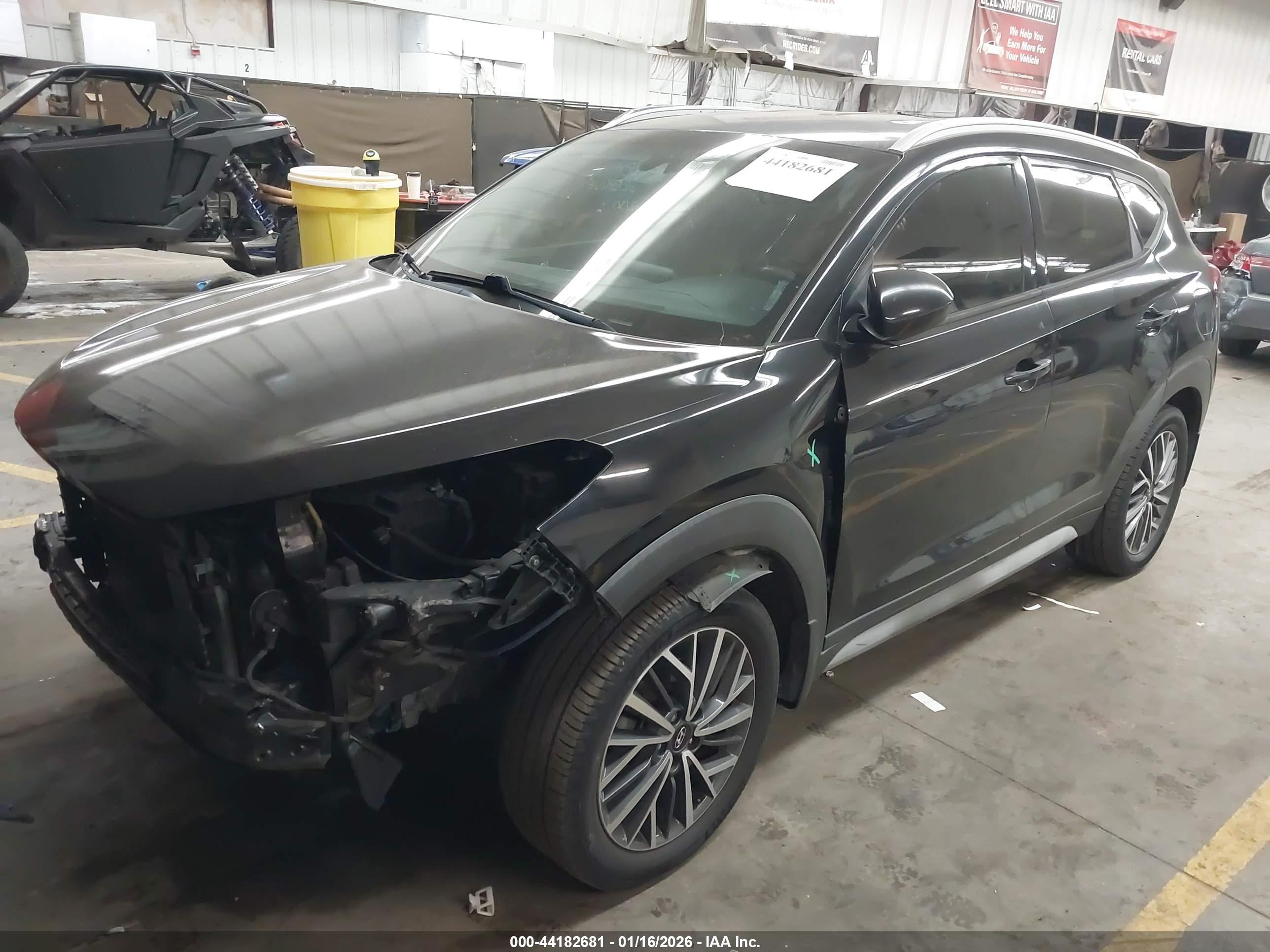 HYUNDAI TUCSON image 2
